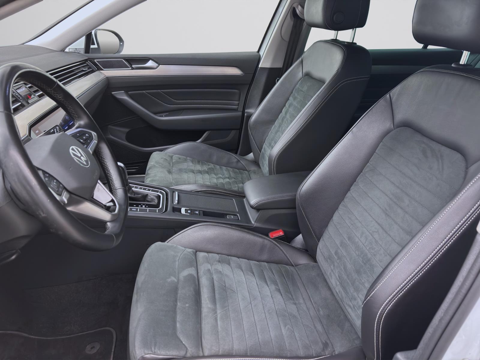 Bild 8: Volkswagen Passat Variant 2.0 TDI DSG ELEGANCE NAVI IQ.LIGHT KAMERA