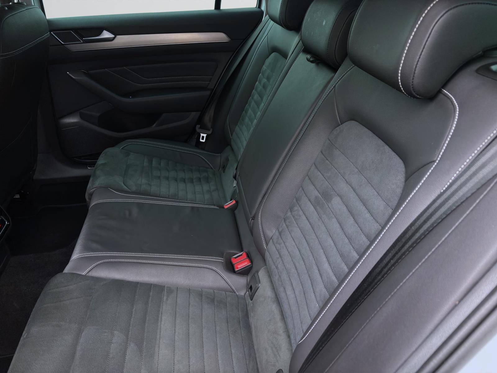 Bild 14: Volkswagen Passat Variant 2.0 TDI DSG ELEGANCE NAVI IQ.LIGHT KAMERA