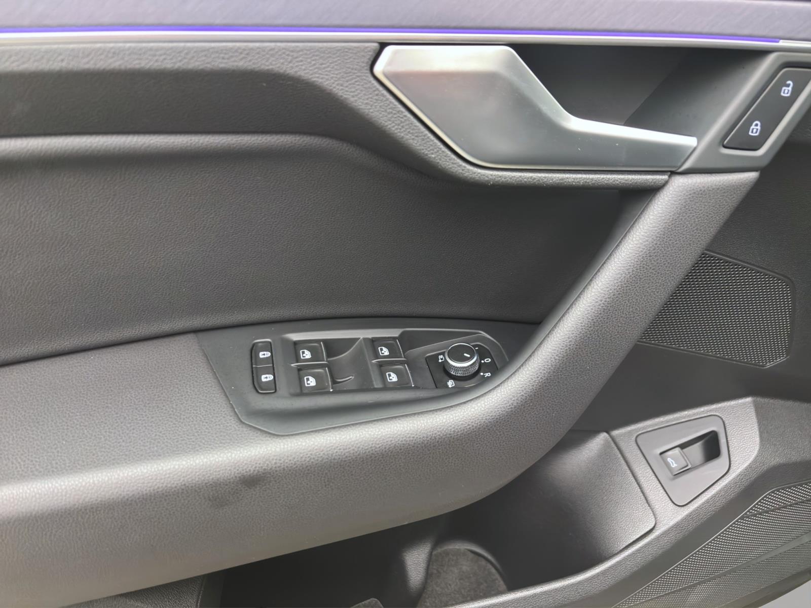 Bild 9: Volkswagen Touareg 3.0 TDI V6 Tiptronic 4M R-LINE AHK IQ.LIGHT NAVI HuD