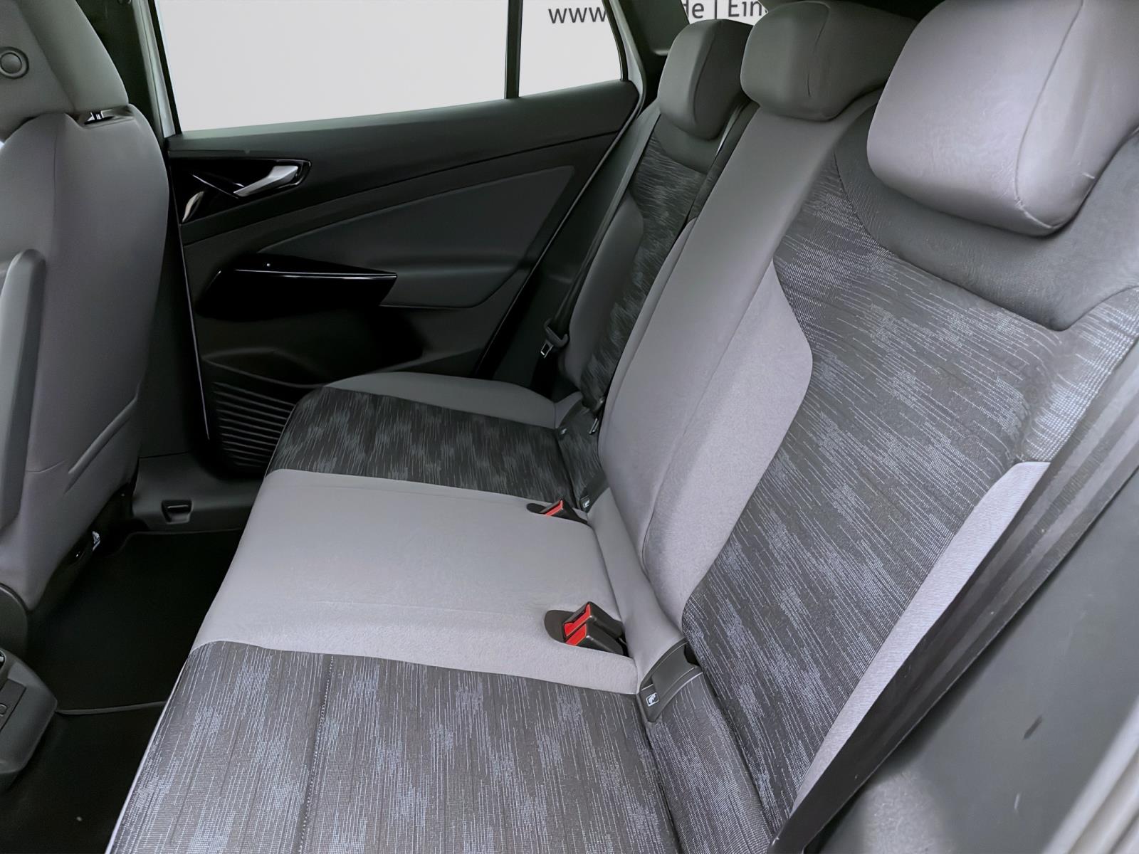 Bild 13: Volkswagen ID.4 PURE PERFORMANCE KAMERA NAVI PDC SHZG