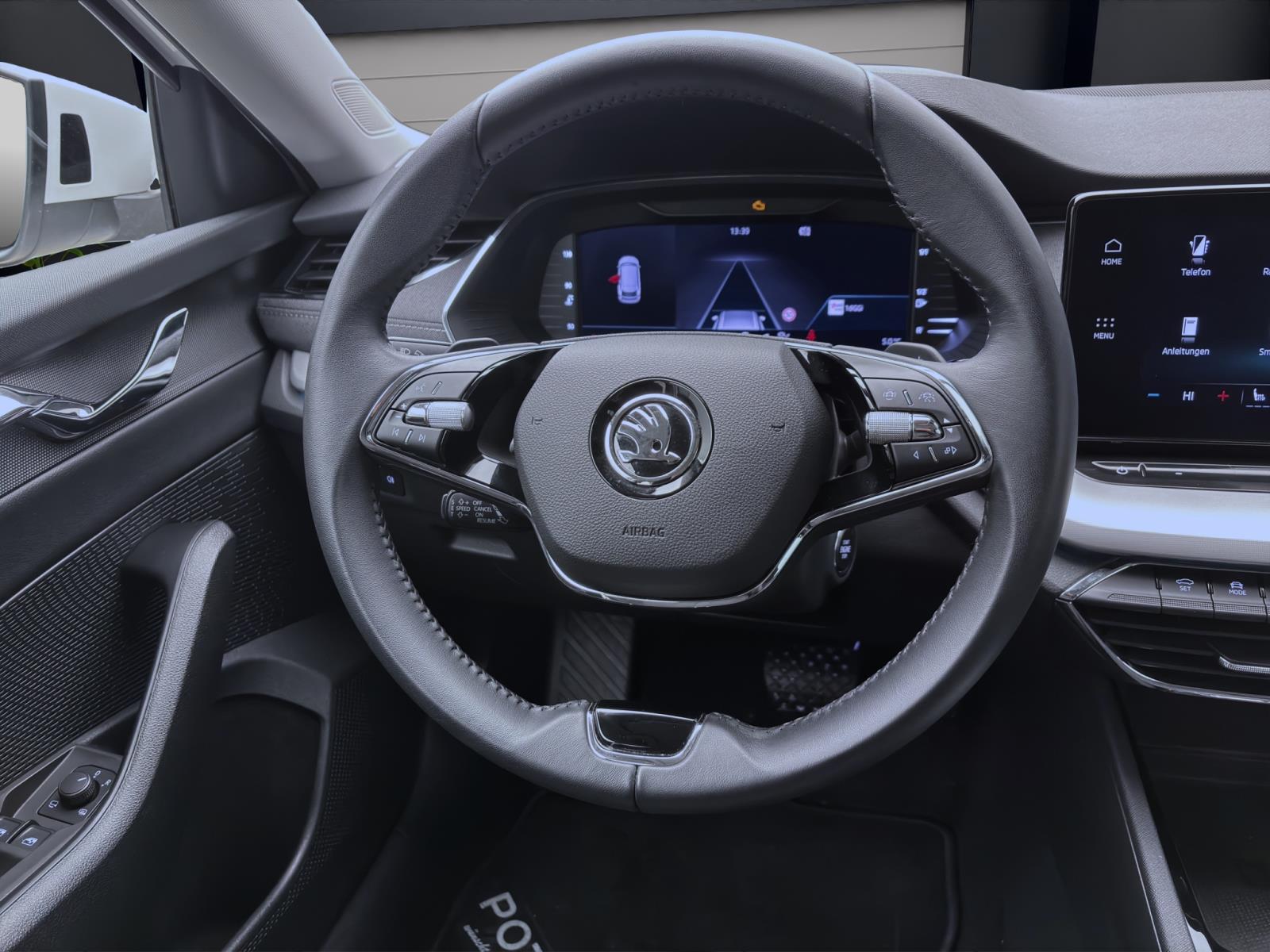 Bild 10: Skoda Octavia Combi 2.0 TDI DSG STYLE NAVI PDC SITZHZG KLIMA