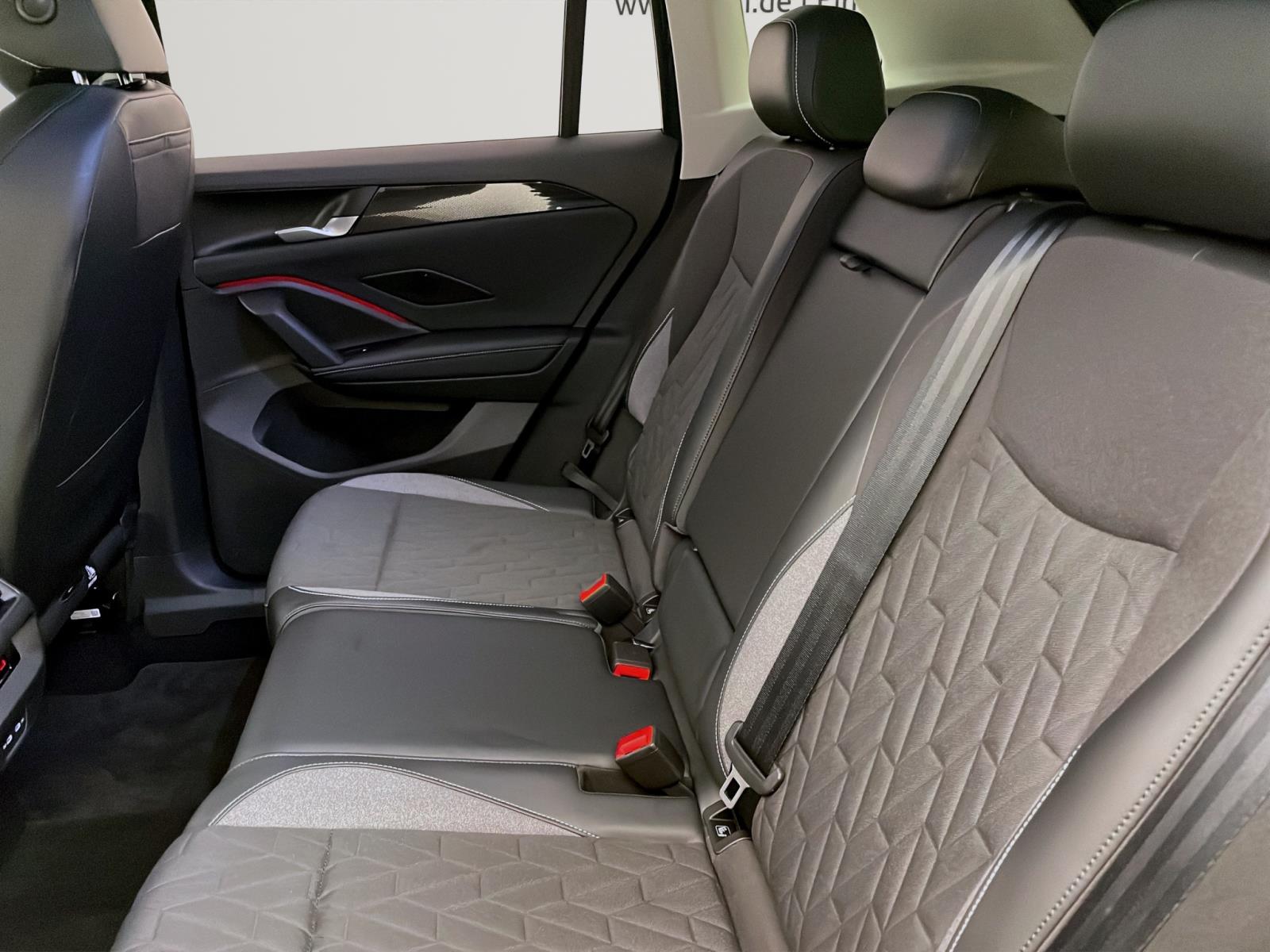 Bild 13: Volkswagen Tiguan 2.0 TDI DSG GOAL AHK KAMERA NAVI PDC