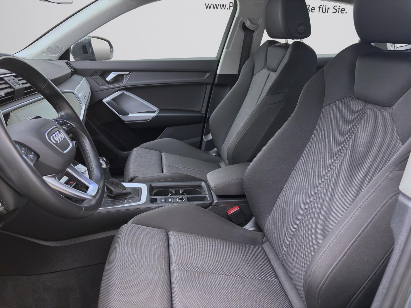 Bild 8: Audi Q3 Sportback 40 TDI Q AHK NAVI SITZHZG VIRTUAL