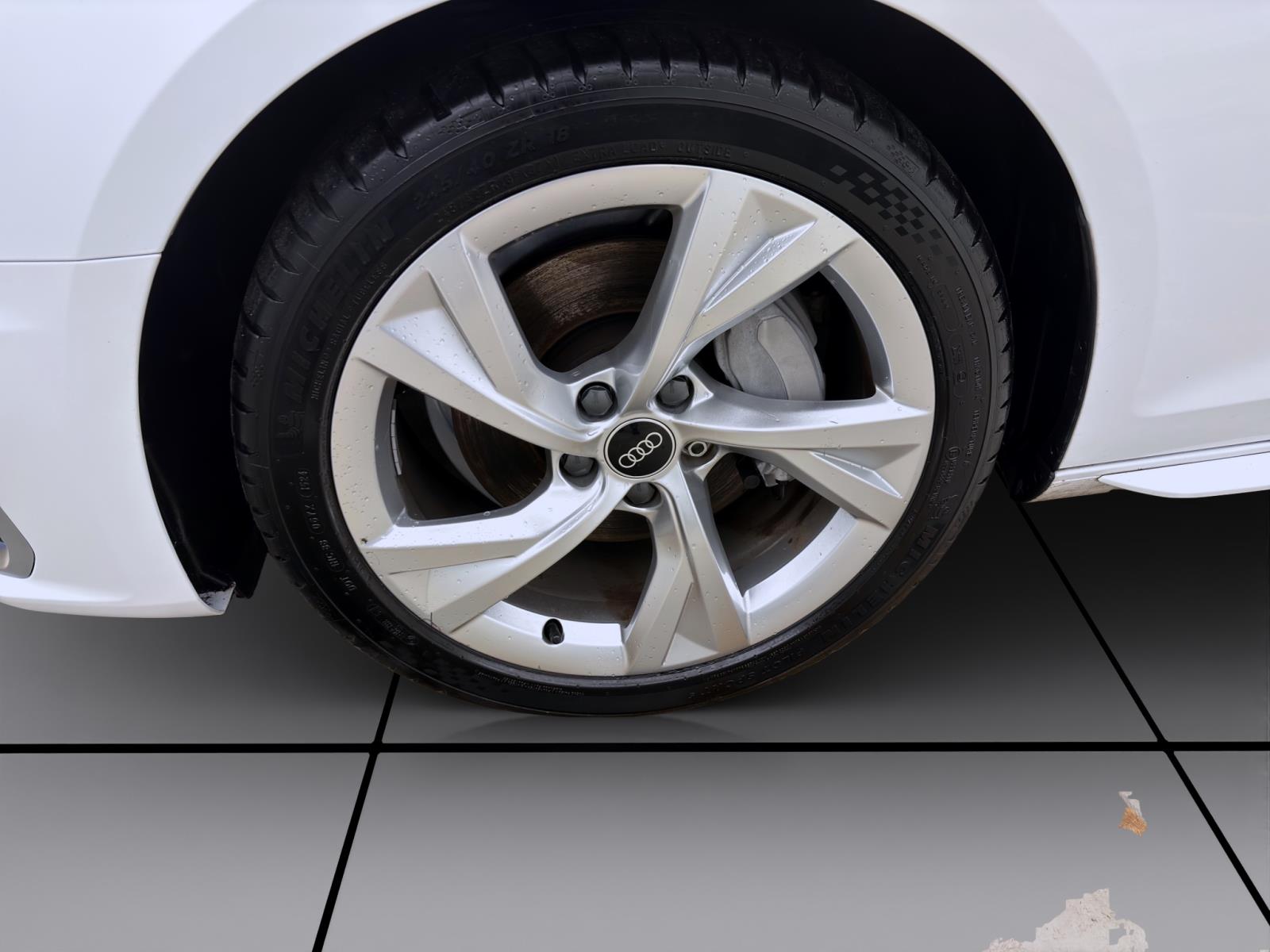 Bild 7: Audi A4 Avant 40 TDI S LINE PANO AHK KAMERA NAVI+