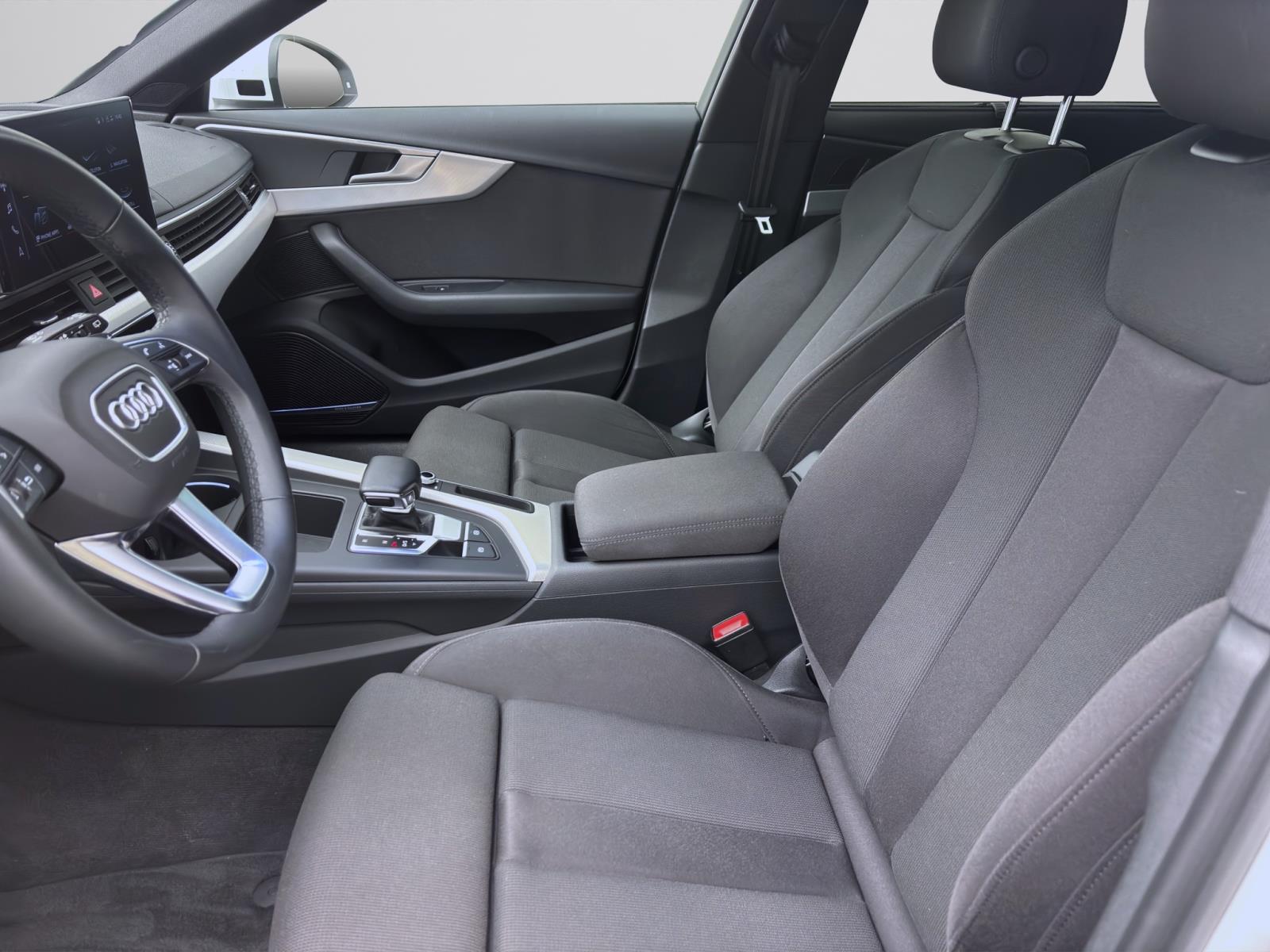 Bild 8: Audi A4 Avant 40 TDI S LINE PANO AHK KAMERA NAVI+