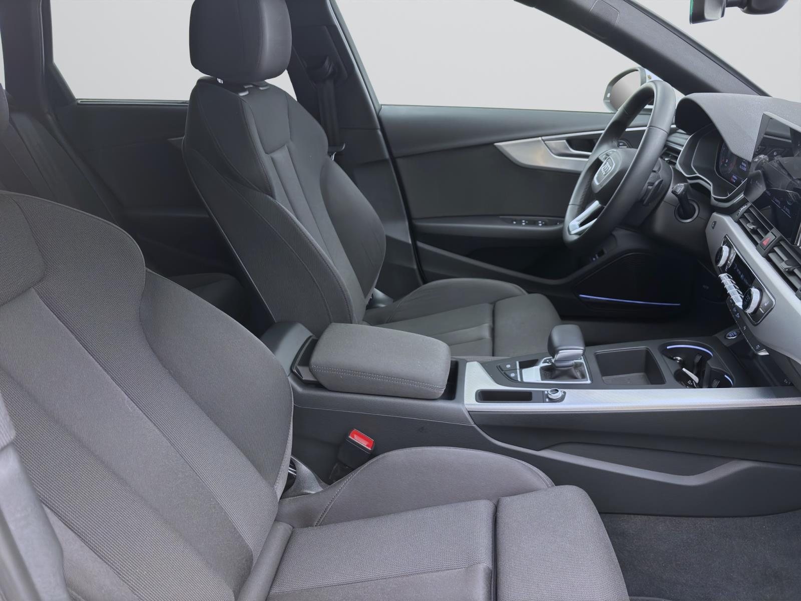 Bild 15: Audi A4 Avant 40 TDI S LINE PANO AHK KAMERA NAVI+