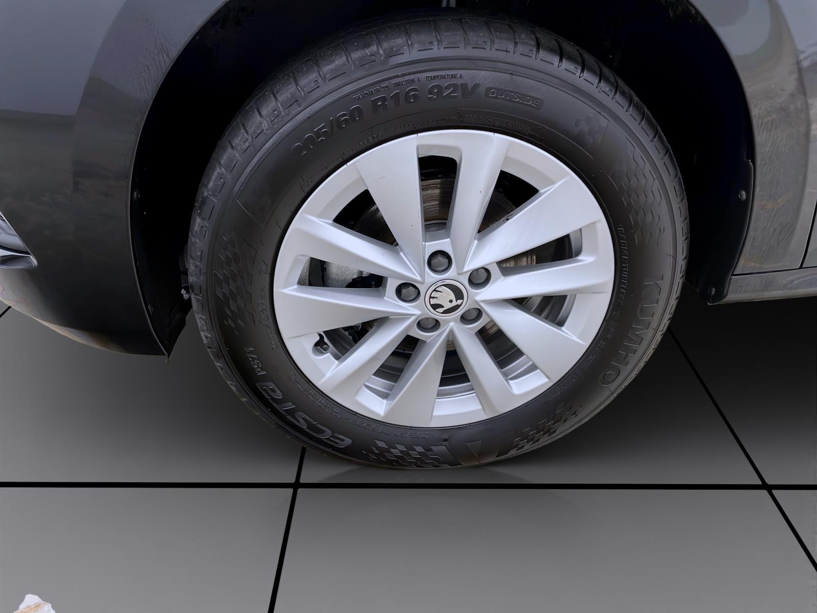 Bild 7: Skoda Kamiq 1.0 TSI DSG SELECTION PDC KAMERA SITZHZG LED