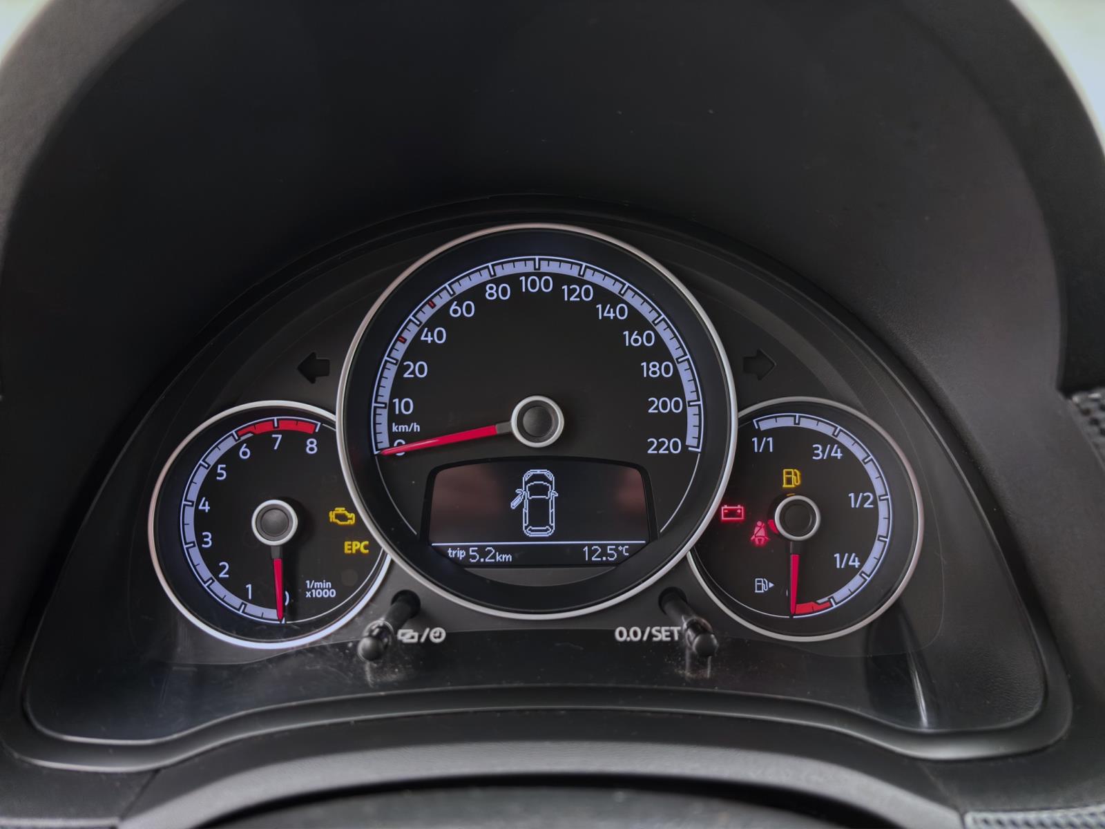 Bild 10: Volkswagen up! 1.0 MPI MOVE UP! SITZHZG KLIMA LED DAB+