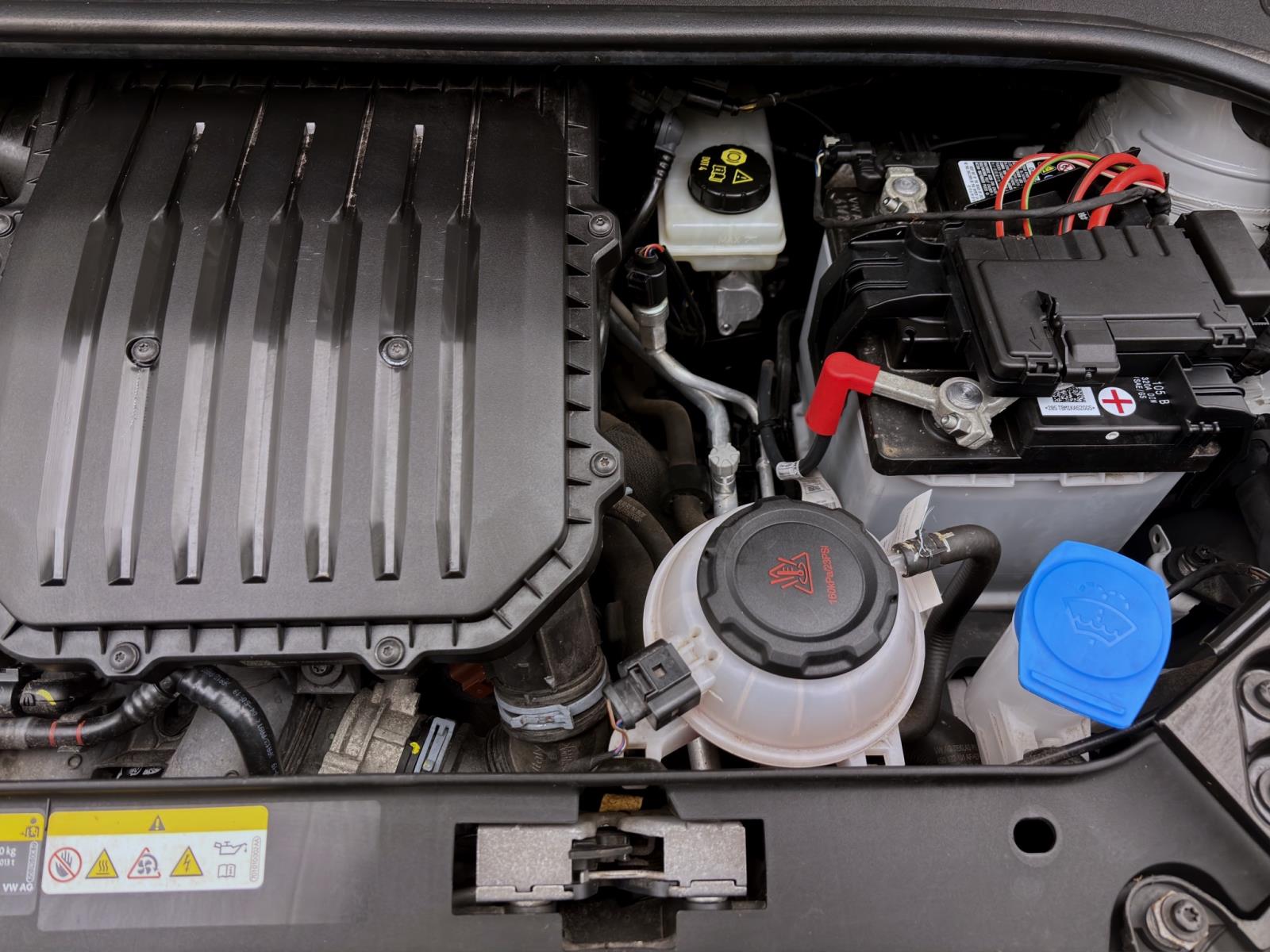 Bild 16: Volkswagen up! 1.0 MPI MOVE UP! SITZHZG KLIMA LED DAB+