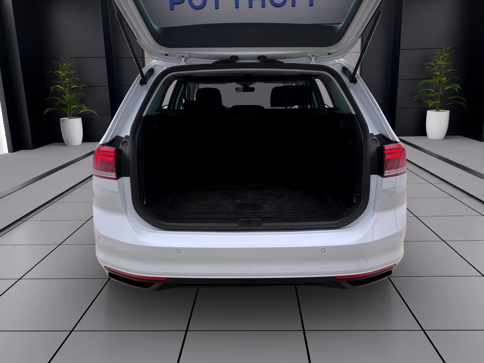 Bild 3: Volkswagen Passat Variant 2.0 TDI DSG BUSINESS AHK KAMERA PDC NAVI