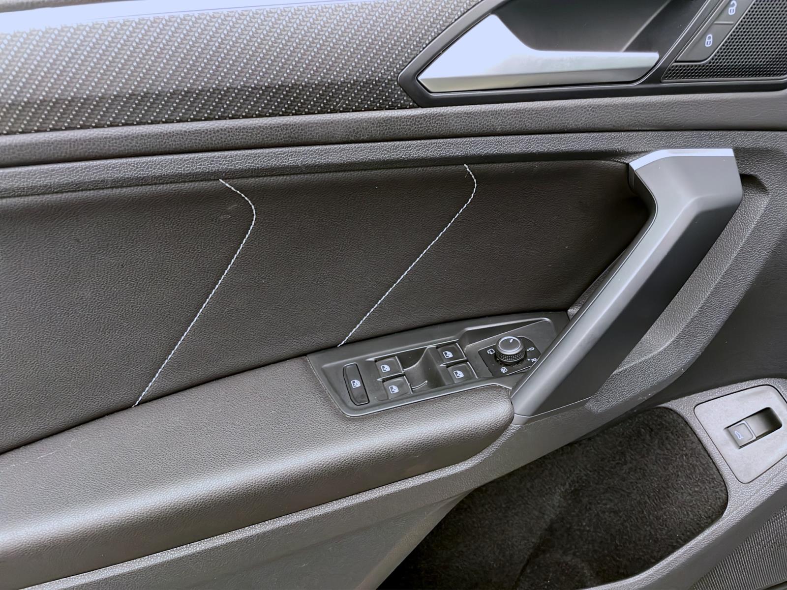 Bild 9: Volkswagen Tiguan 2.0 TDI DSG 4M R-LINE AHK NAVI MATRIX SITZHZG