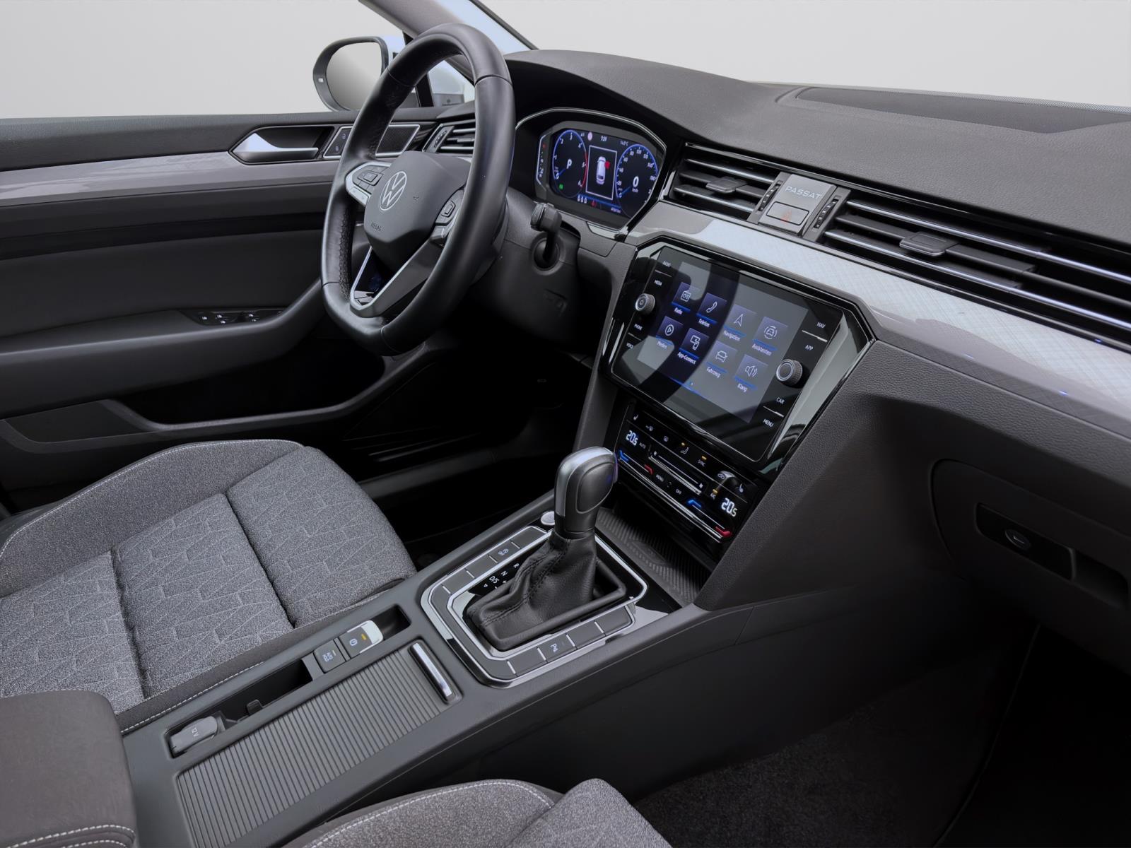 Bild 15: Volkswagen Passat Variant 2.0 TDI DSG BUSINESS NAVI PDC KAMERA SITZHZG