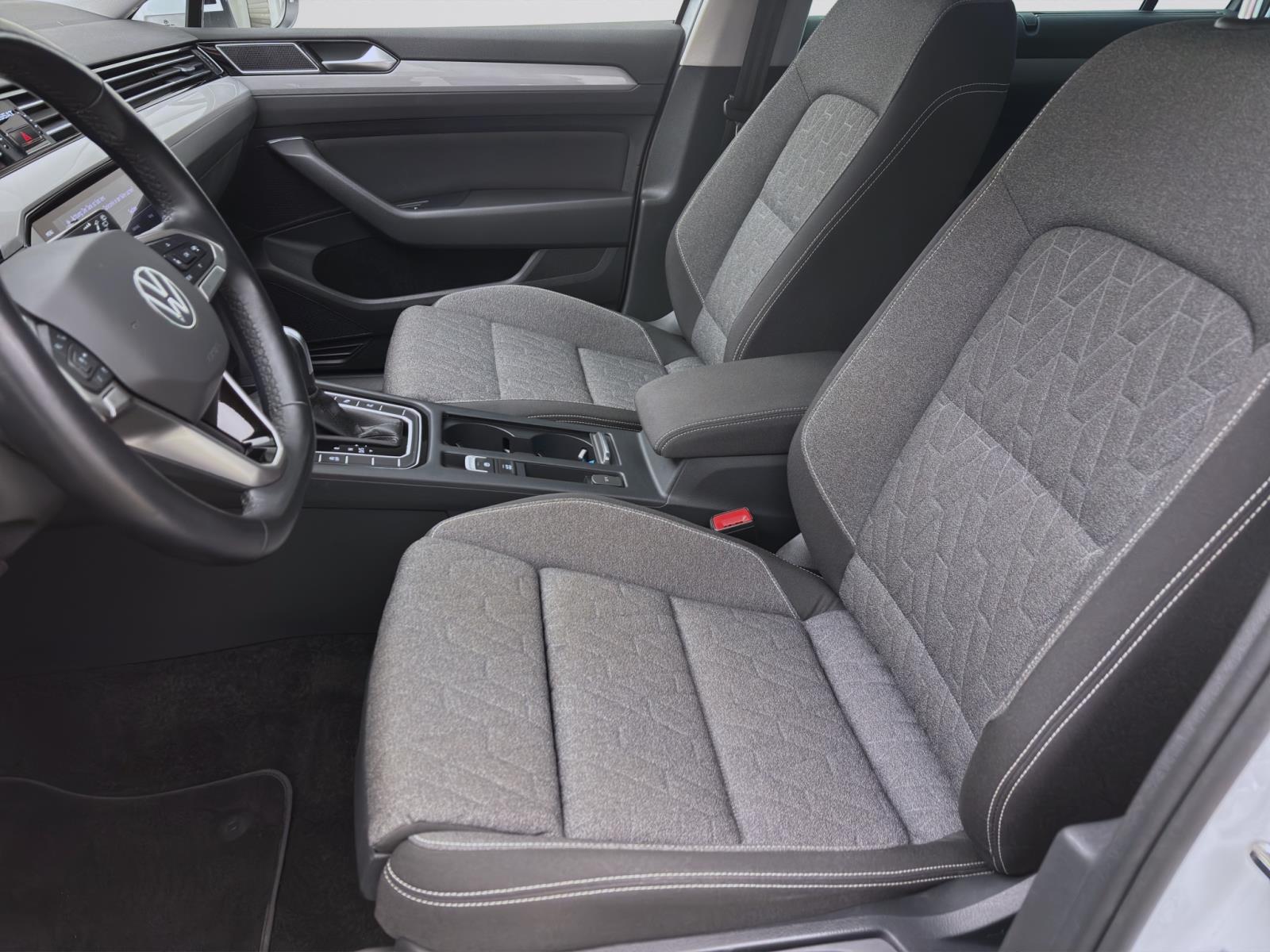 Bild 8: Volkswagen Passat Variant 2.0 TDI DSG BUSINESS AHK KAMERA PDC IQ.LIGHT