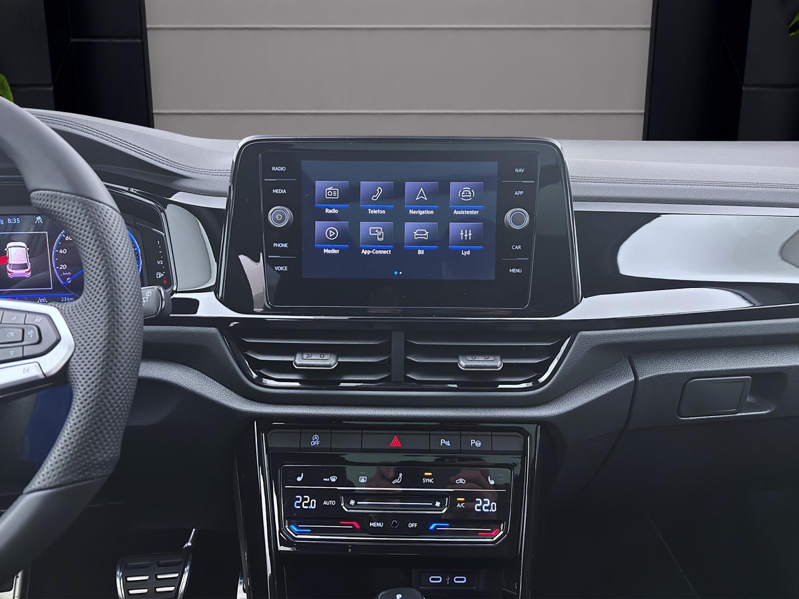 Bild 11: Volkswagen T-Roc 2.0 TSI DSG 4M R-LINE KLIMA PANO AHK ACC