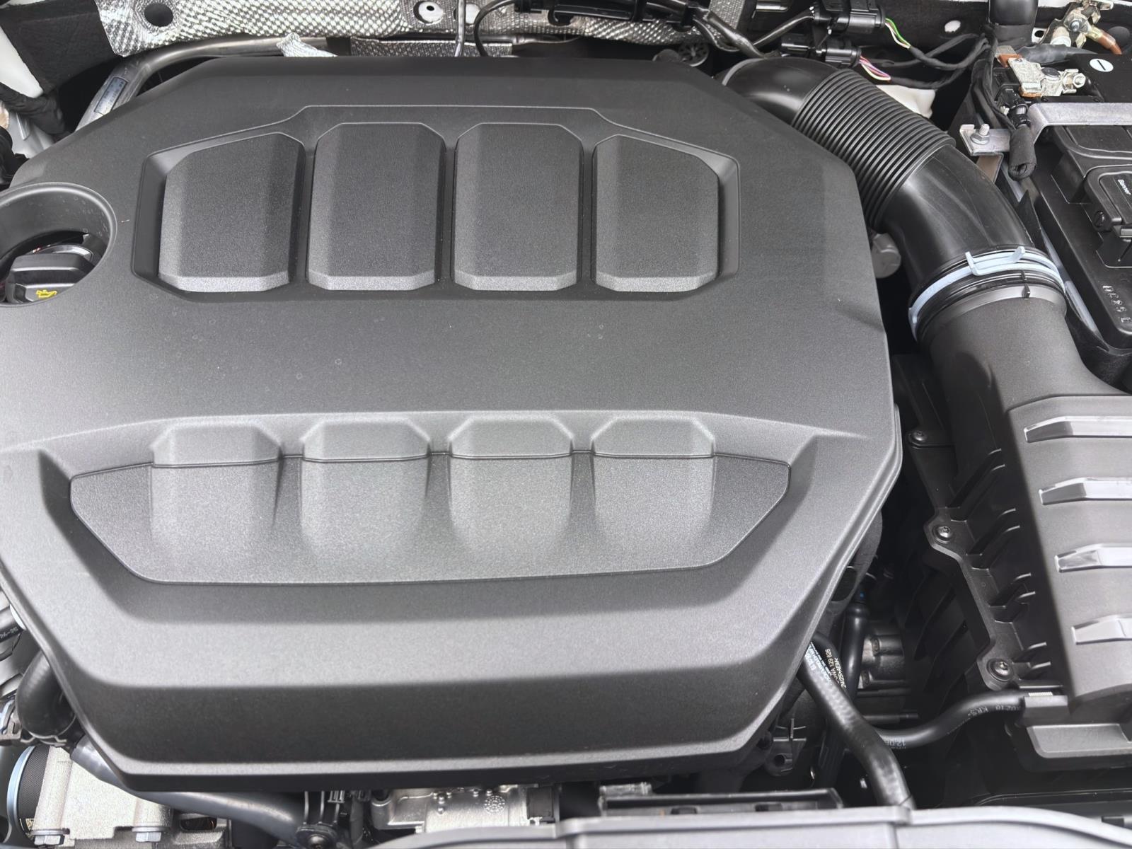 Bild 16: Volkswagen T-Roc 2.0 TSI DSG 4M R-LINE PANO AHK eKLAPPE ACC