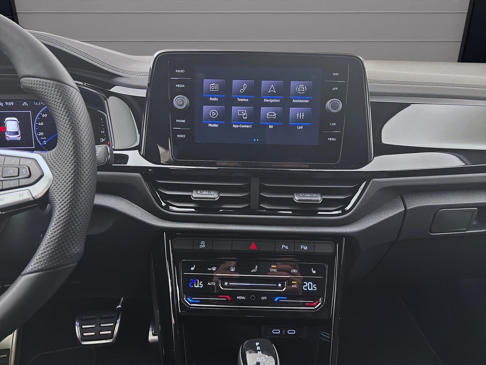 Bild 12: Volkswagen T-Roc 2.0 TSI DSG 4M R-LINE AHK PANO ACC SHZG