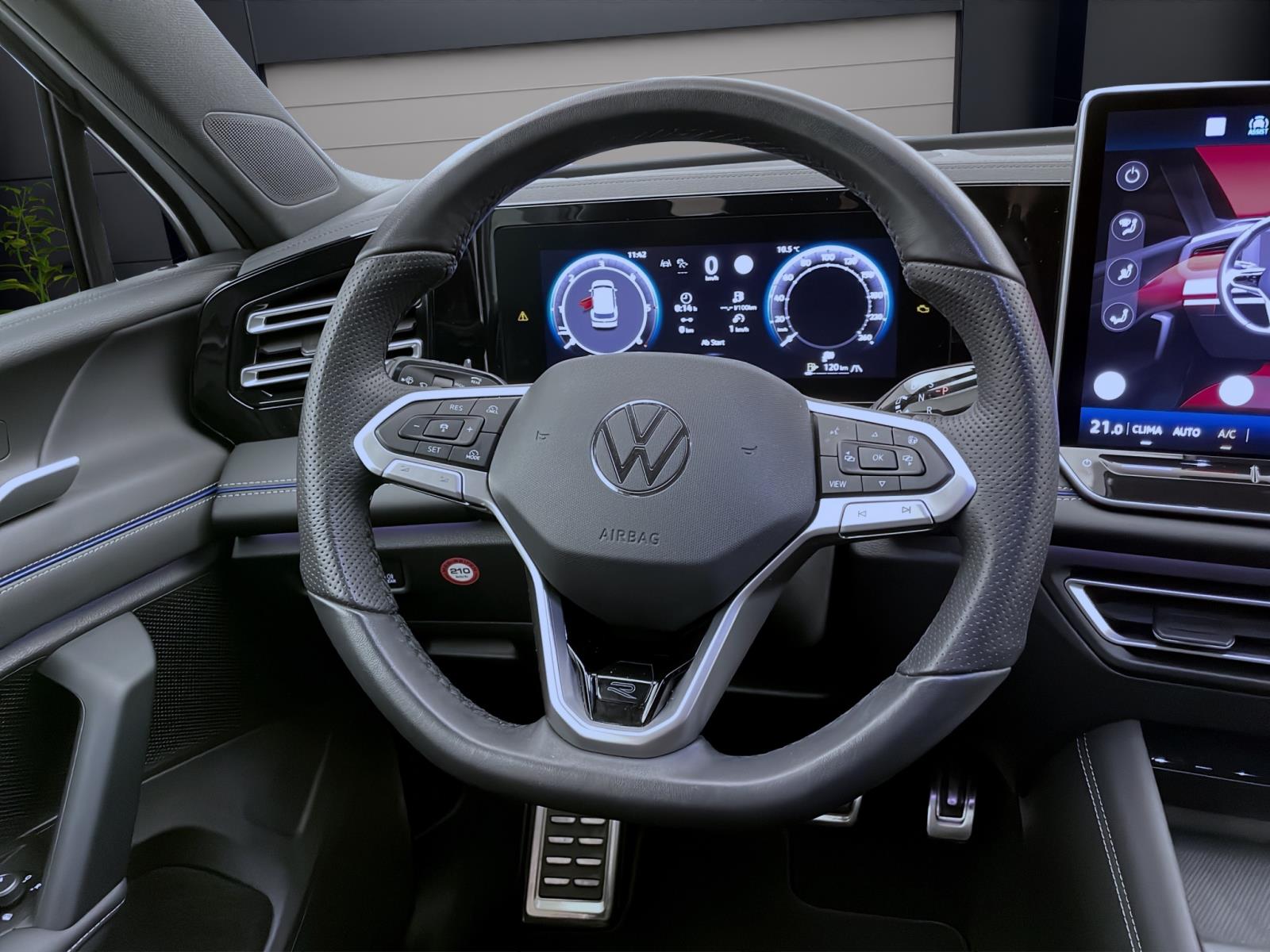 Bild 10: Volkswagen Tiguan 2.0 TDI DSG R-LINE AHK NAVI KAMERA HuD