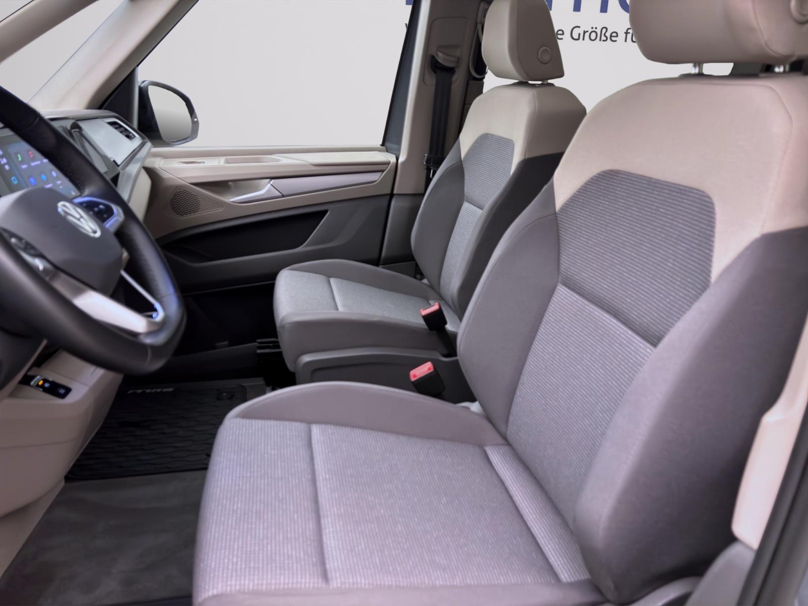 Bild 8: Volkswagen T7 Multivan 2.0 TDI DSG KR PANO MATRIX SHZG KAMERA