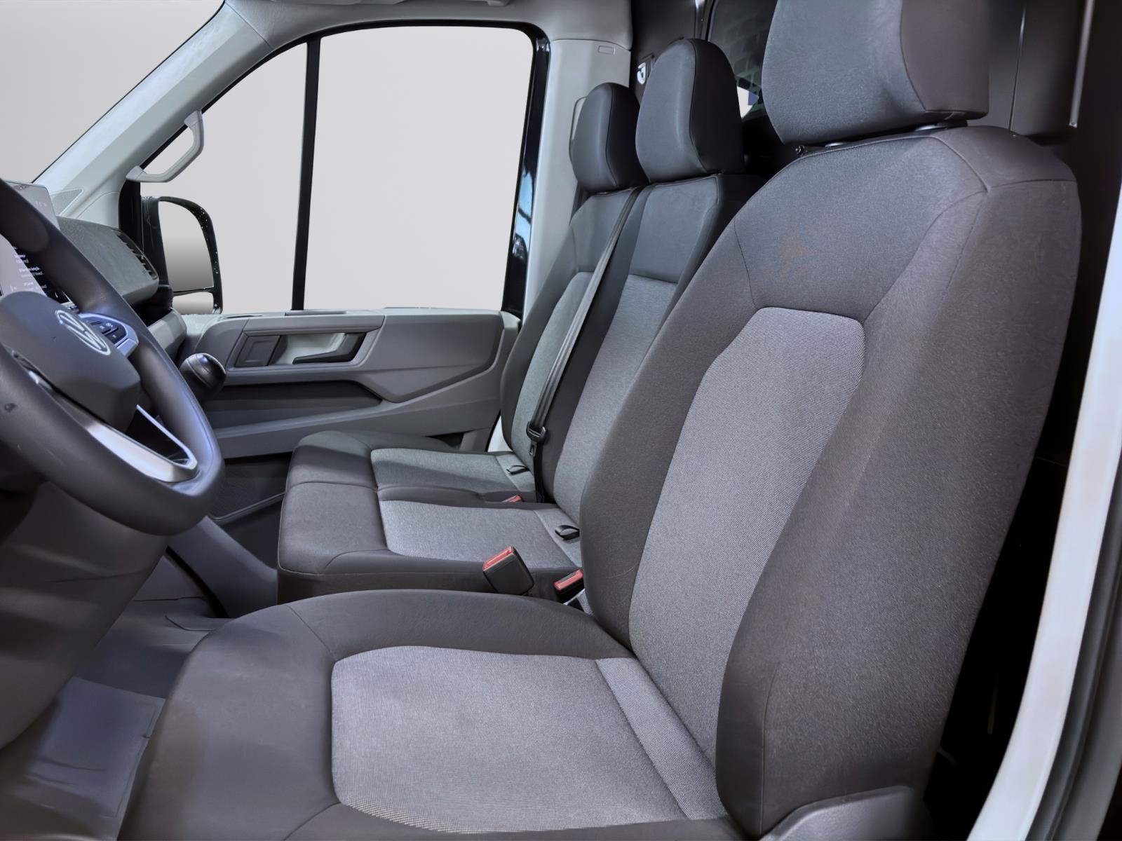 Bild 6: Volkswagen Crafter Kasten NF 35 2.0 TDI MR PDC KAMERA NAVI SHZG