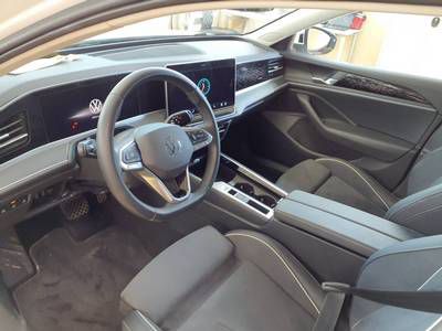 Bild 2: Volkswagen Passat Variant 2.0 TDI DSG ELEGANCE AHK NAVI PDC IQ.LIGHT