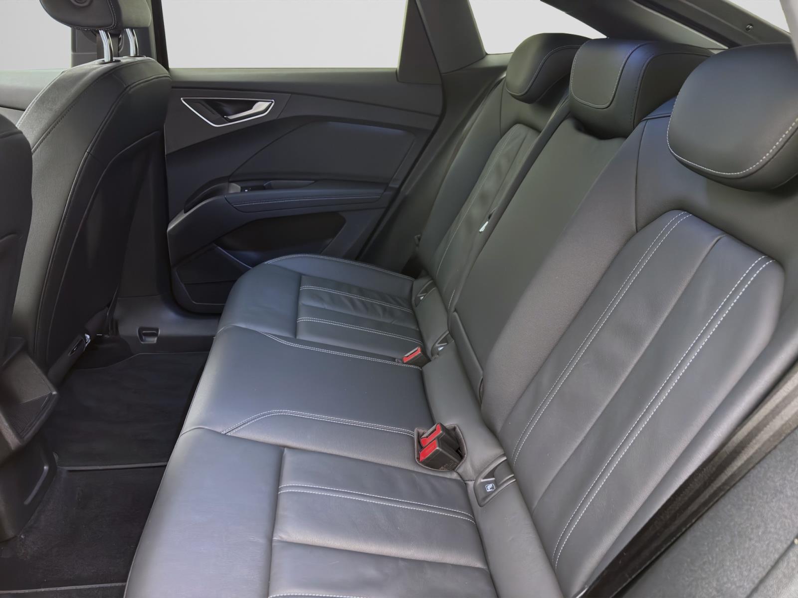 Bild 13: Audi Q4 e-tron Sportback 35 S LINE NAVI+ PDC MATRIX LM20