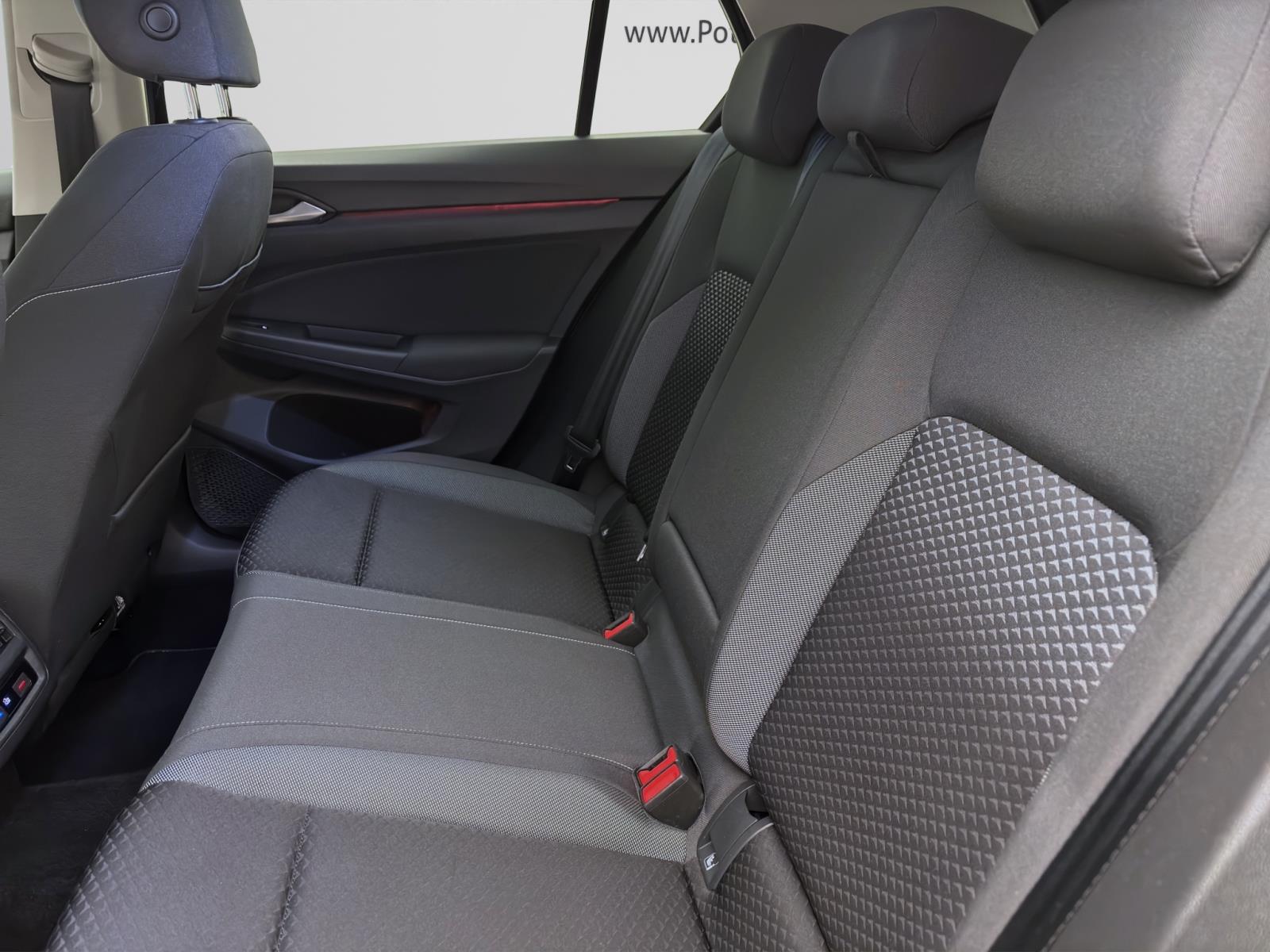 Bild 13: Volkswagen Golf 2.0 TDI ACTIVE PDC SITZHZG NAVI ACC KLIMA