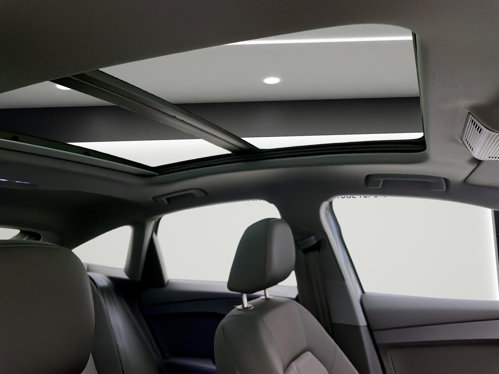 Bild 15: Audi Q4 e-tron Sportback 40 PANO NAVI KAMERA PDC SITZHZG