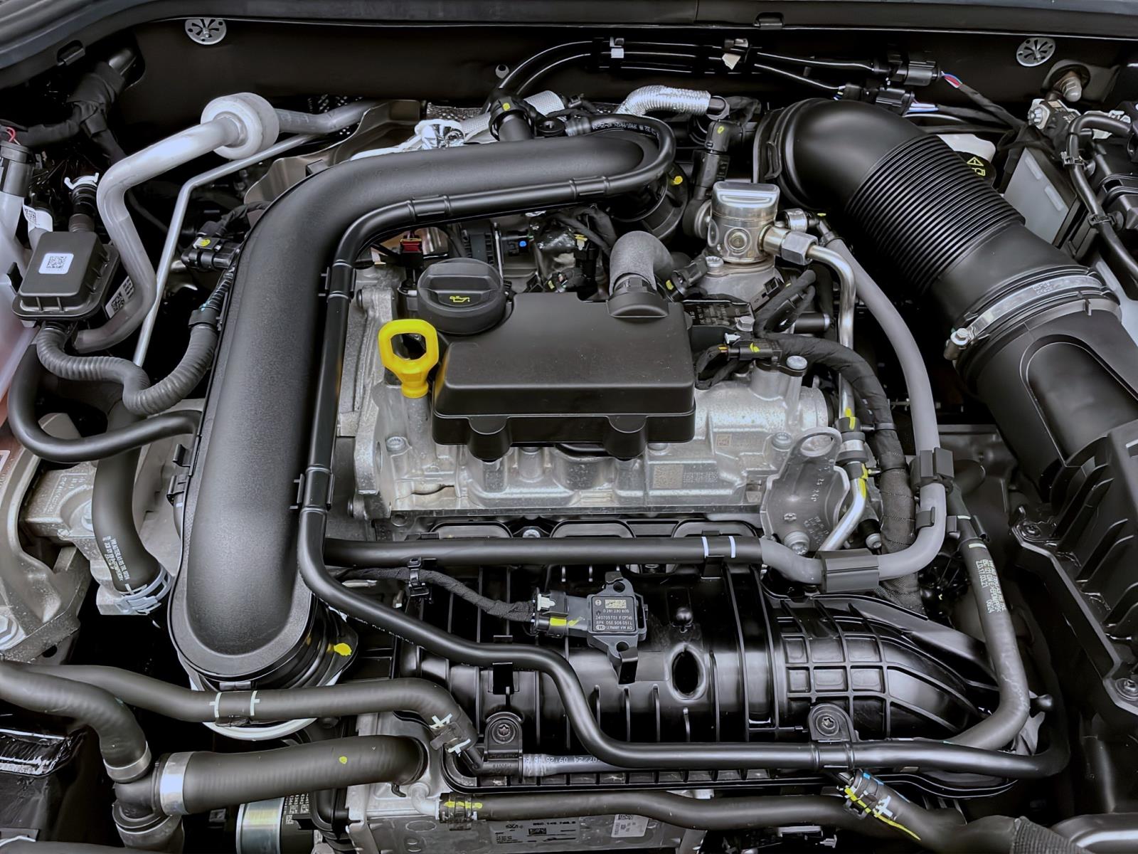 Bild 16: Skoda Kamiq 1.0 TSI DSG SELECTION PDC KAMERA LED SITZHZG