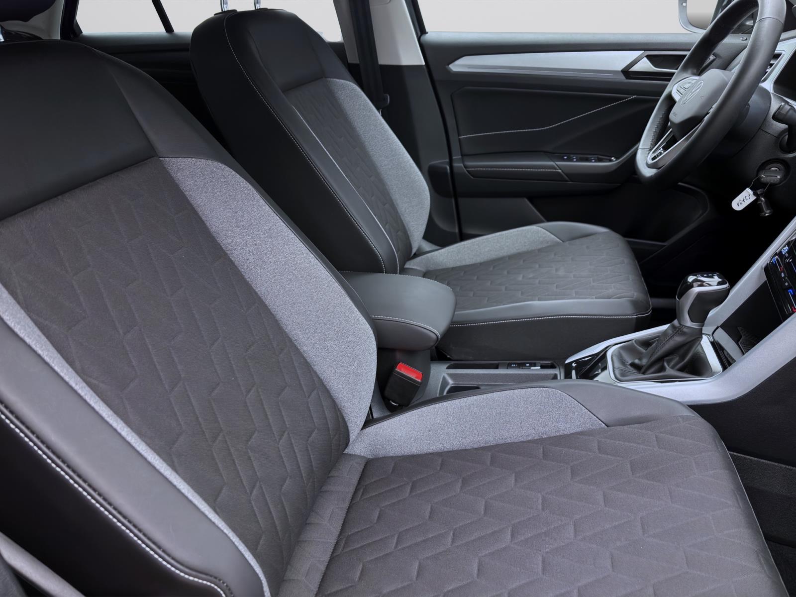 Bild 14: Volkswagen T-Roc 2.0 TDI DSG GOAL AHK NAVI PDC ACC LED+