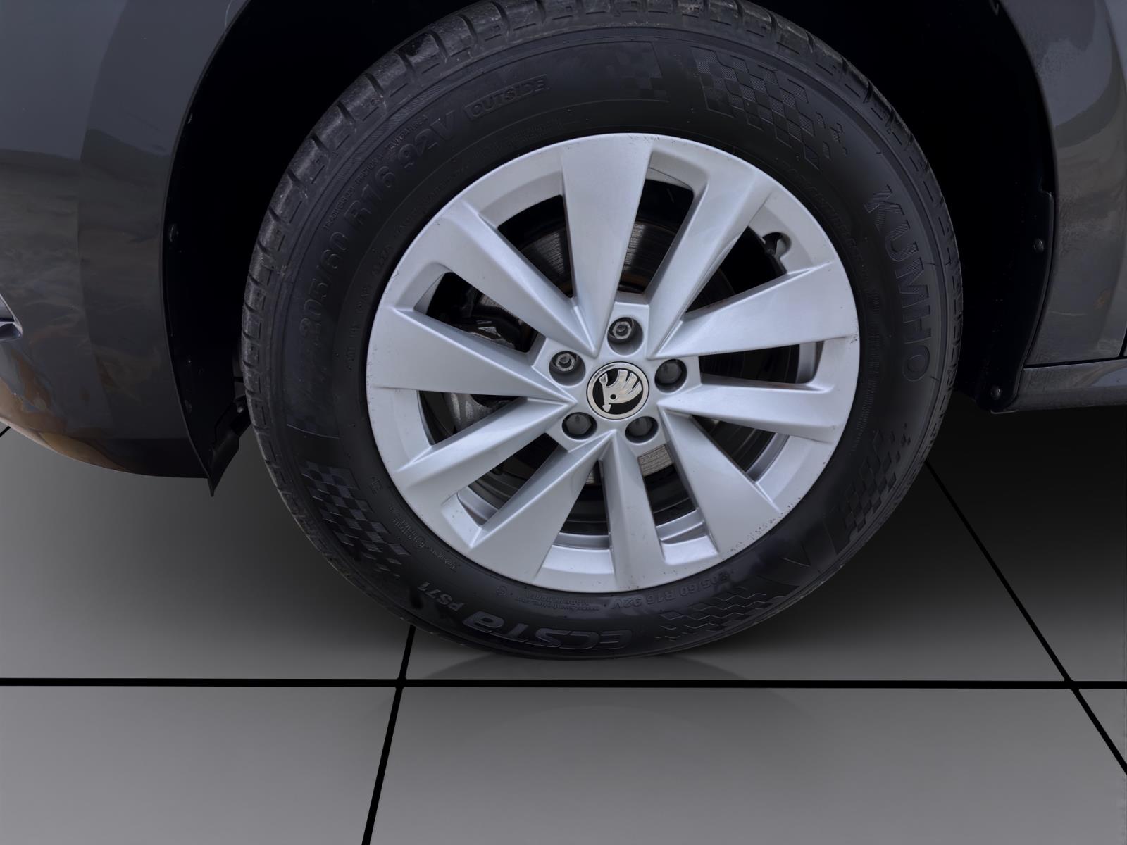 Bild 7: Skoda Kamiq 1.0 TSI DSG SELECTION KAMERA PDC LED SITZHZG