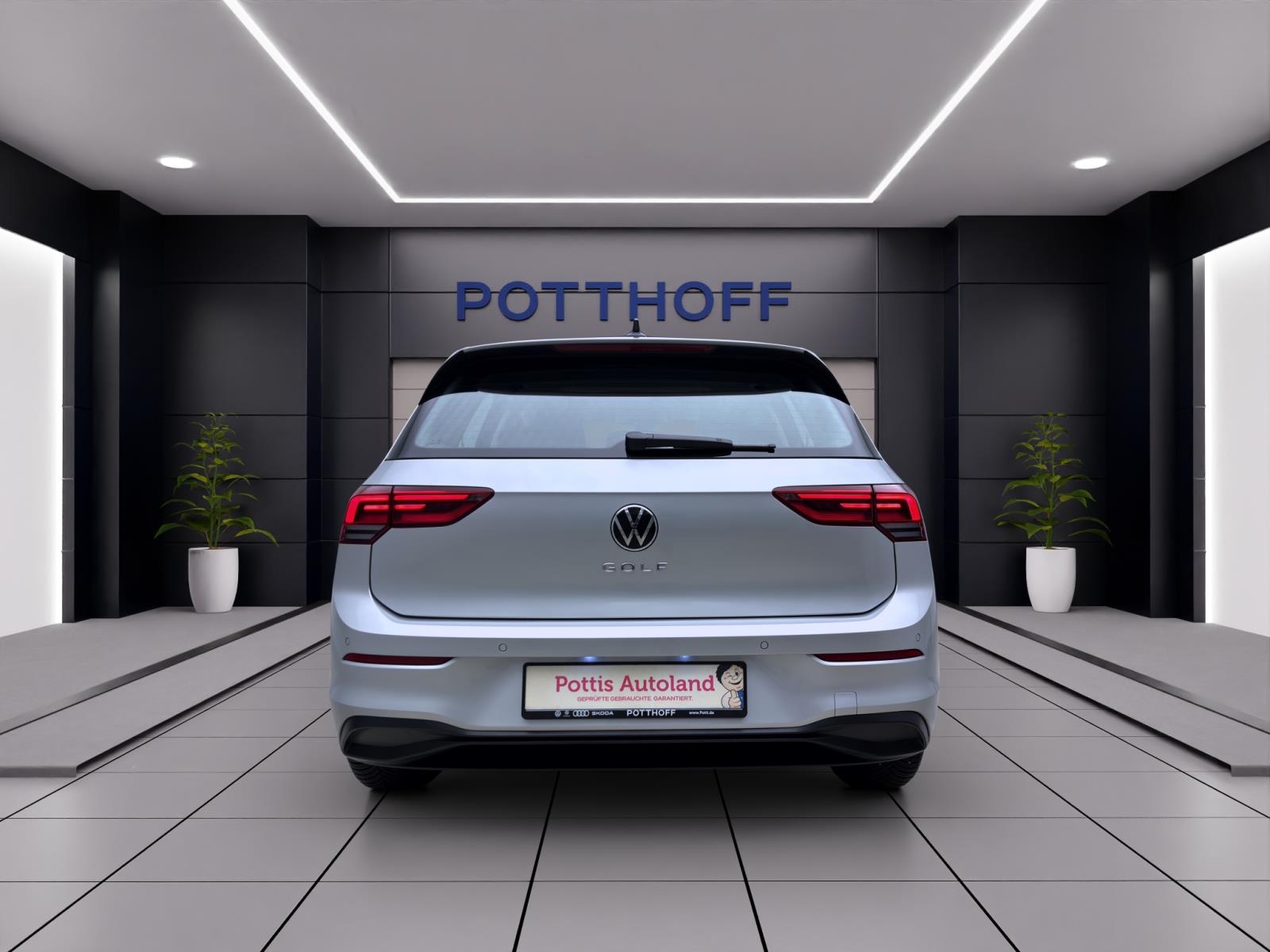 Bild 2: Volkswagen Golf 2.0 TDI LIFE NAVI PDC SITZHZG LED+