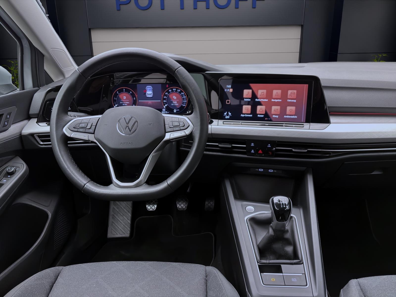 Bild 11: Volkswagen Golf 2.0 TDI LIFE NAVI PDC SITZHZG LED+