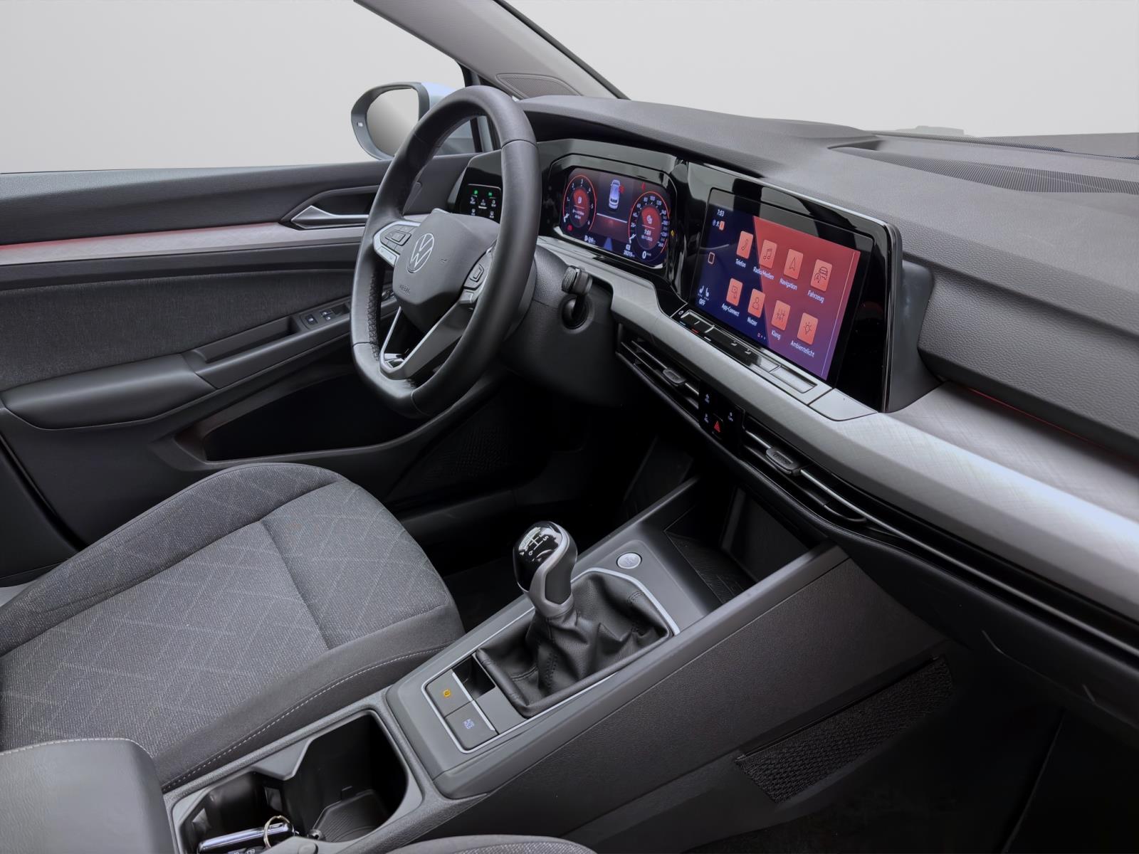 Bild 15: Volkswagen Golf 2.0 TDI LIFE NAVI PDC SITZHZG LED+