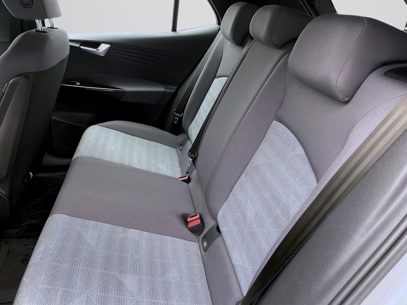 Bild 13: Volkswagen ID.3 PURE PERFORMANCE NAVI PDC KLIMA LED DAB+