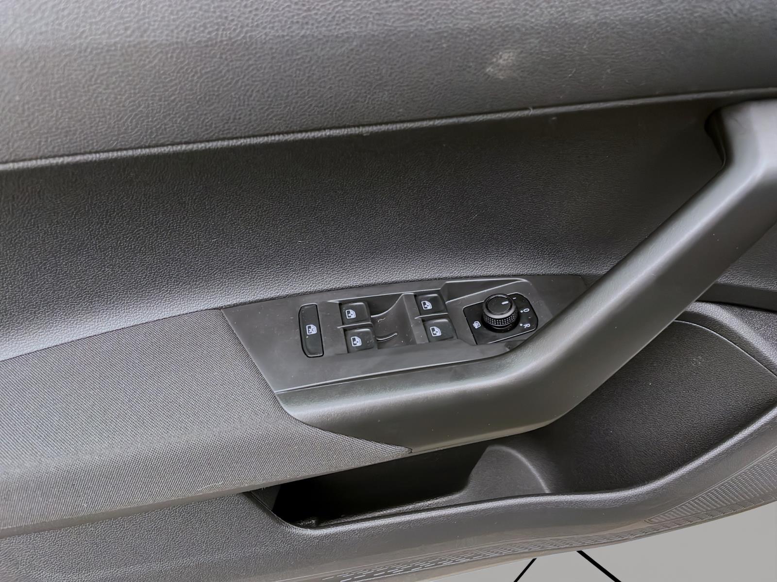 Bild 9: Volkswagen Taigo 1.0 TSI LED KLIMA DAB+ GANZJAHR