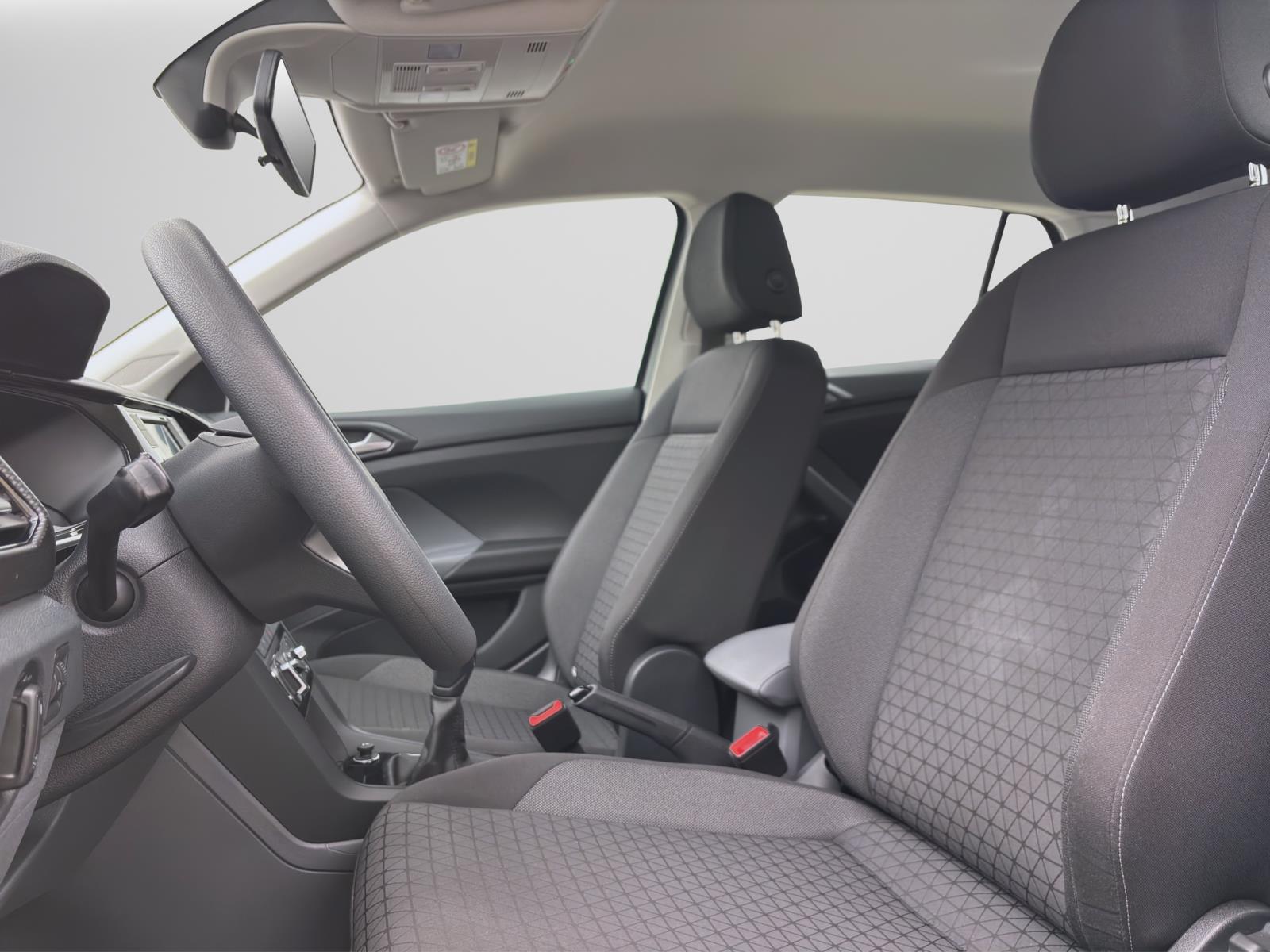 Bild 8: Volkswagen T-Cross 1.0 TSI LIFE PDC SITZHZG KLIMA LM16