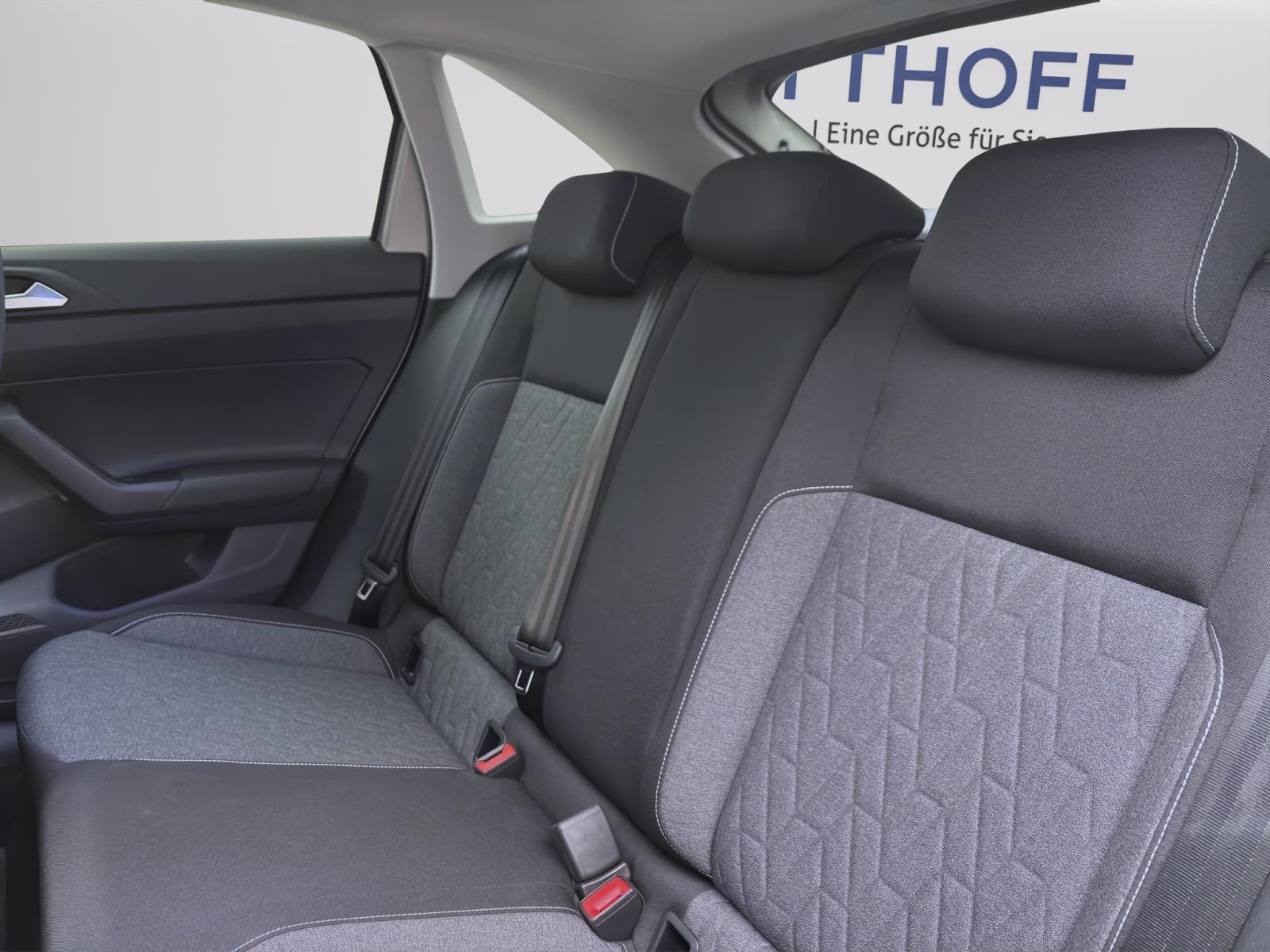 Bild 14: Volkswagen Taigo 1.0 TSI MOVE KLIMA PDC LED SHZG LM16