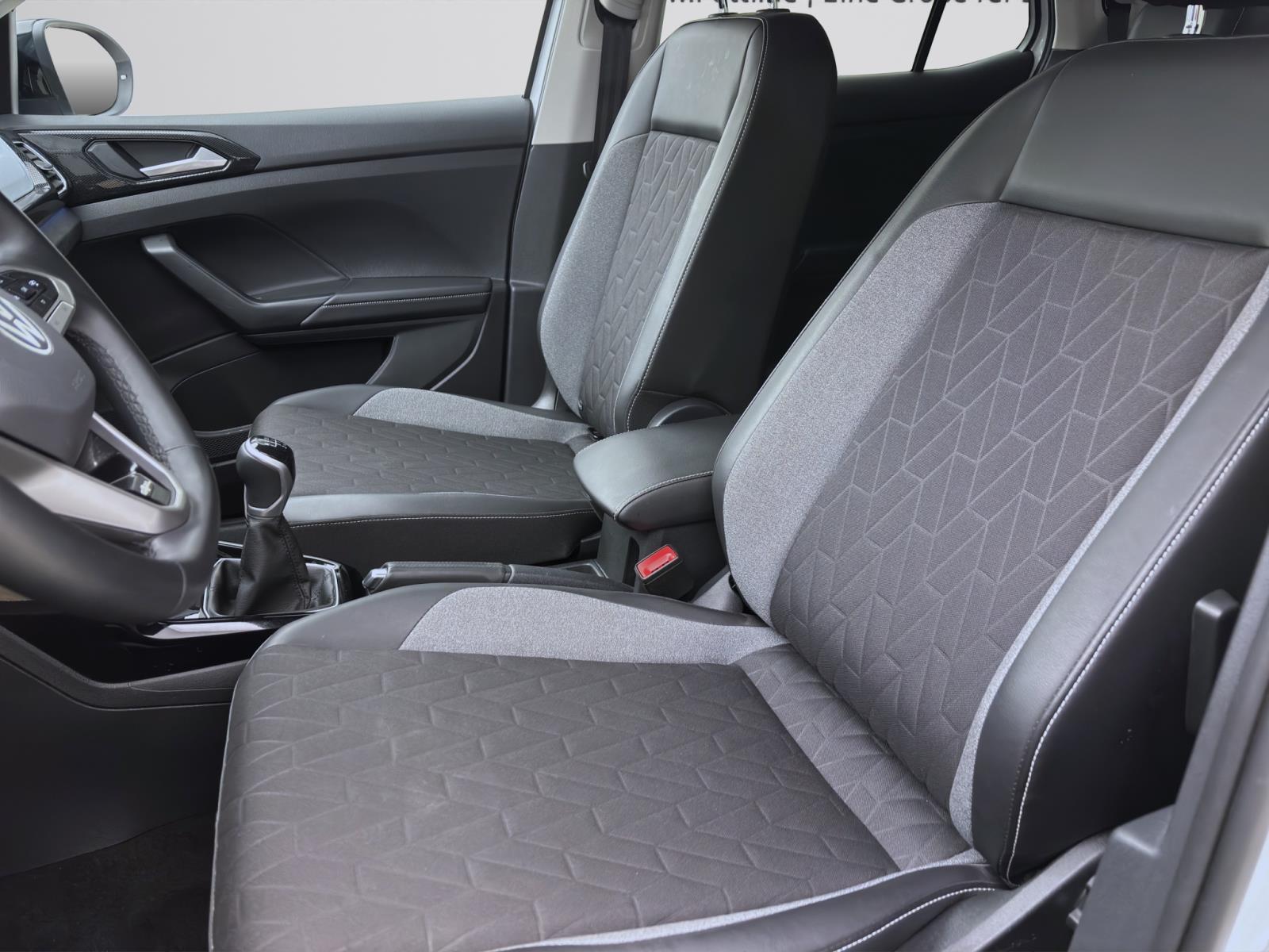 Bild 8: Volkswagen T-Cross 1.0 TSI GOAL NAVI KLIMA PDC SHZG