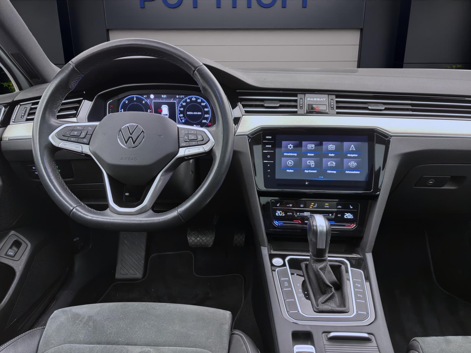 Bild 12: Volkswagen Passat Variant 2.0 TDI DSG ELEGANCE STANDHZG PANO AHK