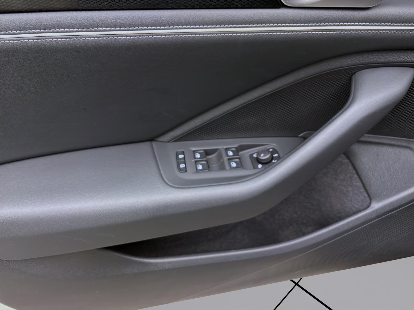 Bild 9: Volkswagen Passat Variant 1.5 eTSI DSG BUSINESS AHK KAMERA PDC NAVI