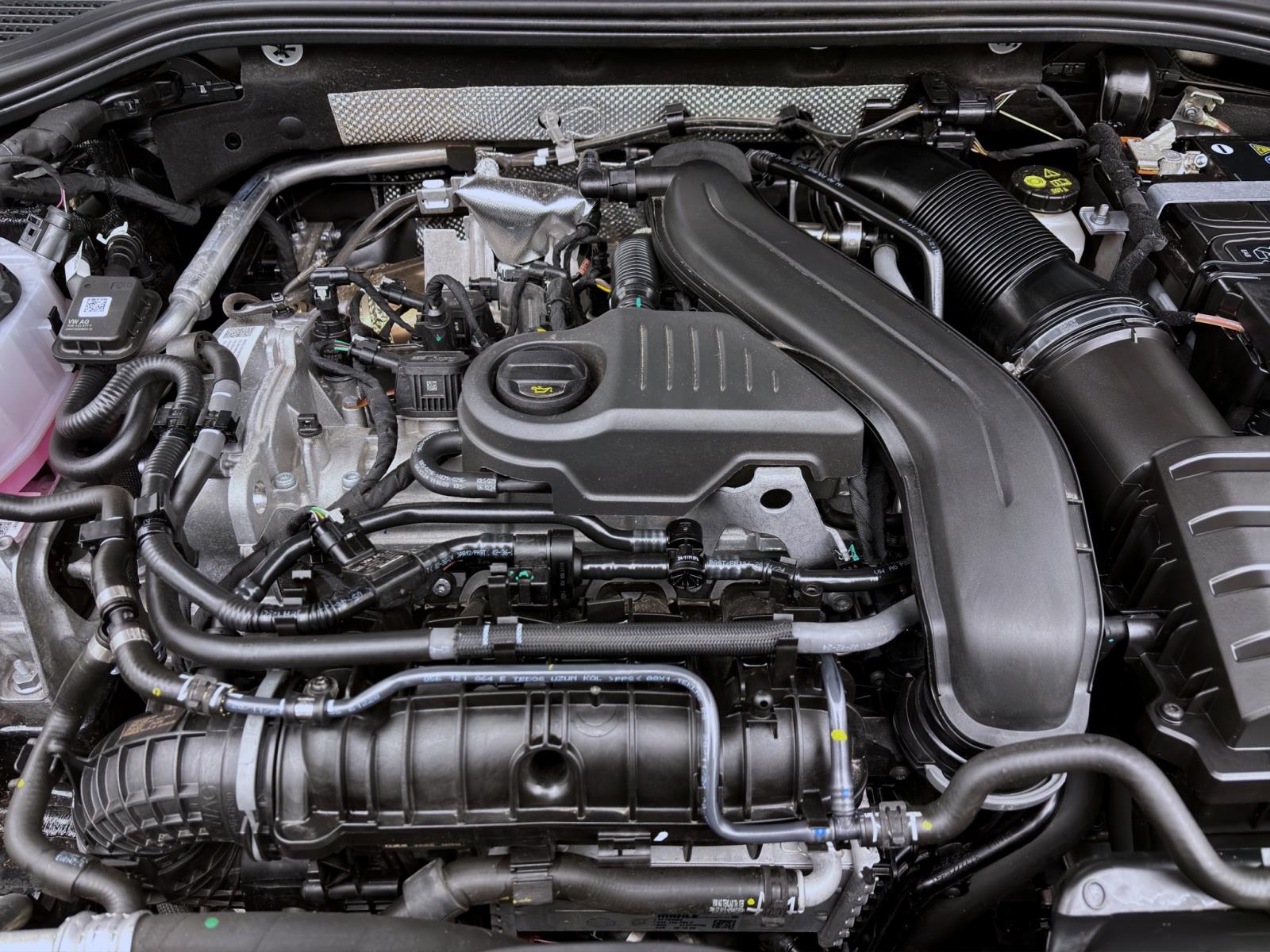 Bild 17: Volkswagen Passat Variant 1.5 eTSI DSG BUSINESS AHK KAMERA PDC NAVI