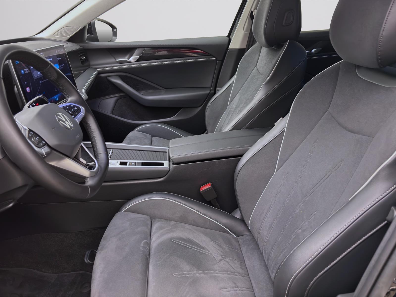 Bild 8: Volkswagen Passat Variant 1.5 eTSI DSG BUSINESS AHK NAVI KAMERA SITZHZG