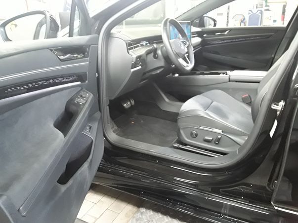 Bild 2: Volkswagen ID.7 Tourer PRO AHK NAVI IQ.LIGHT HUD ACC