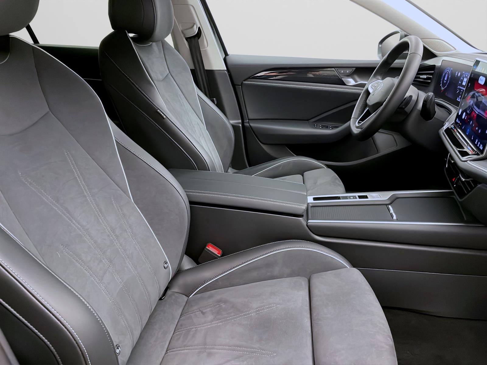 Bild 14: Volkswagen Passat Variant 1.5 eTSI DSG BUSINESS AHK NAVI KAMERA SITZHZG