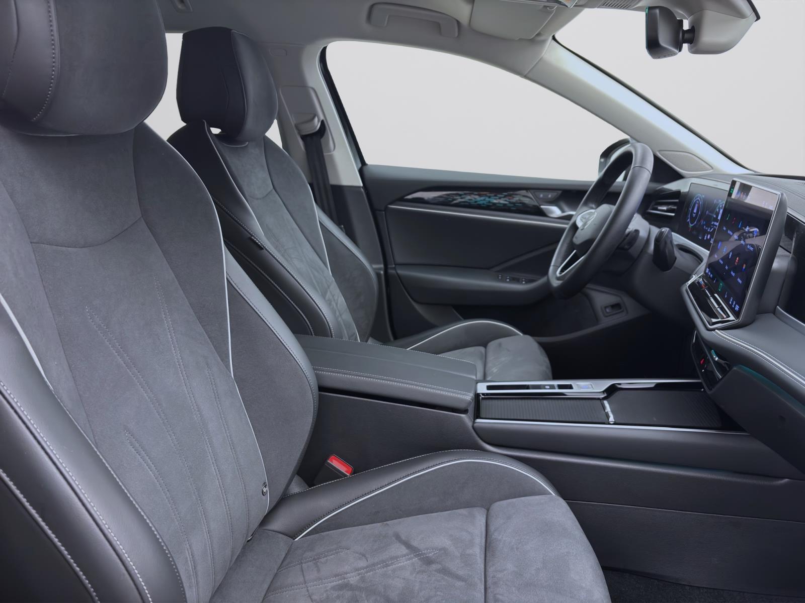 Bild 14: Volkswagen Passat Variant 2.0 TDI DSG ELEGANCE AHK IQ.LIGHT KAMERA PDC