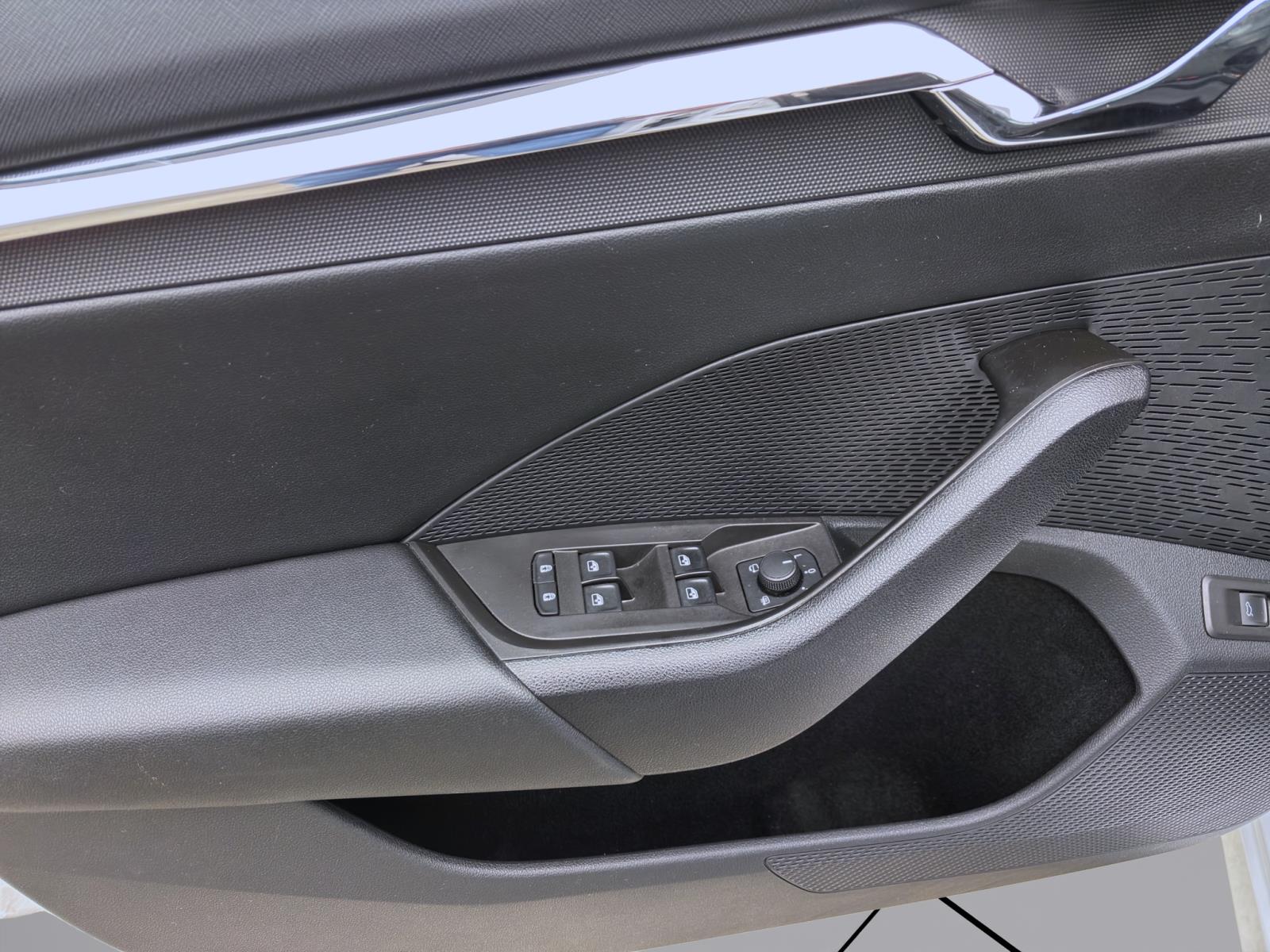 Bild 9: Skoda Octavia Combi 1.5 TSI FIRST EDITION PANO MATRIX NAVI KAMERA