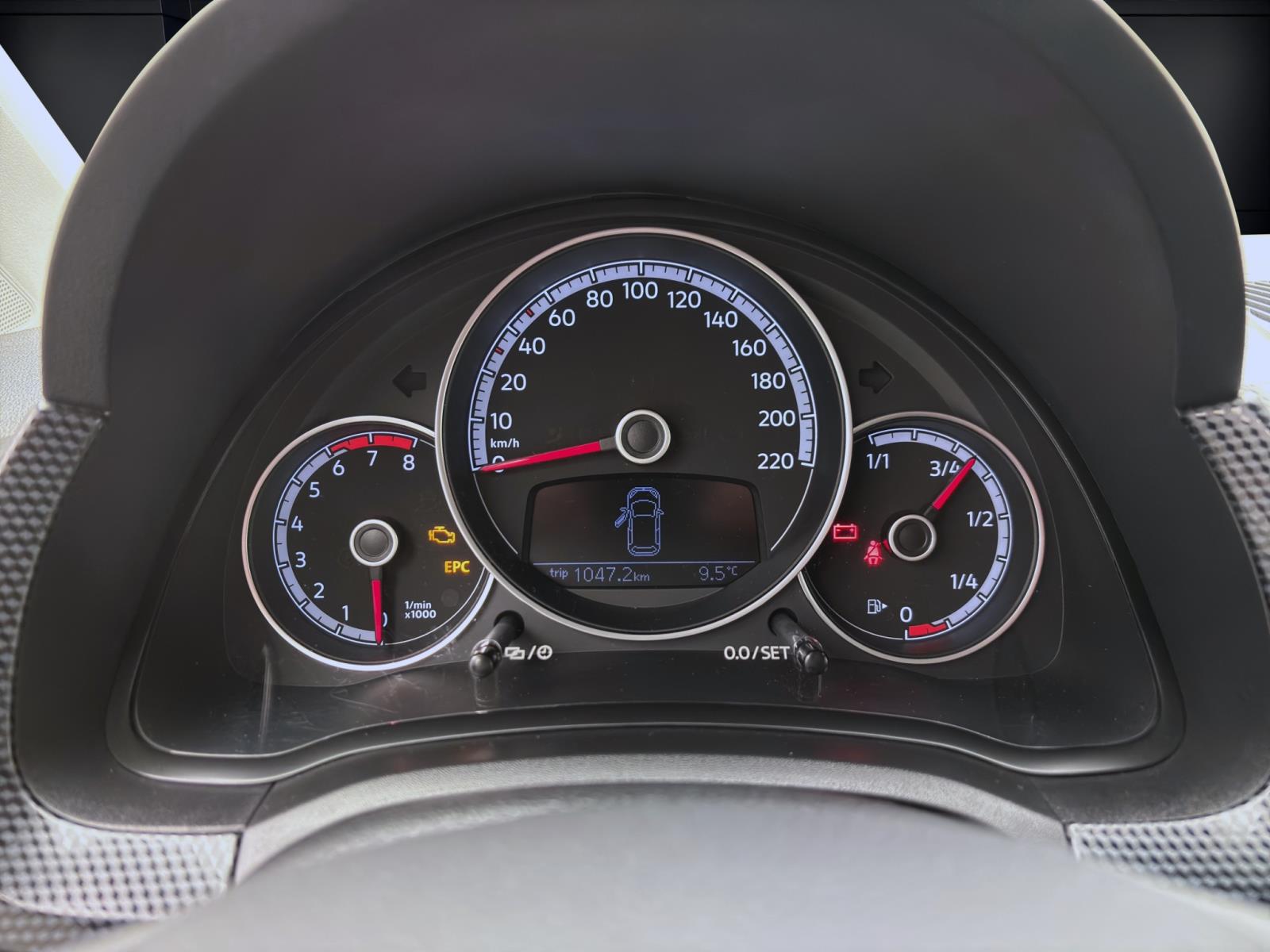 Bild 11: Volkswagen up! 1.0 MPI MOVE UP! KAMERA PDC SITZHG KLIMA