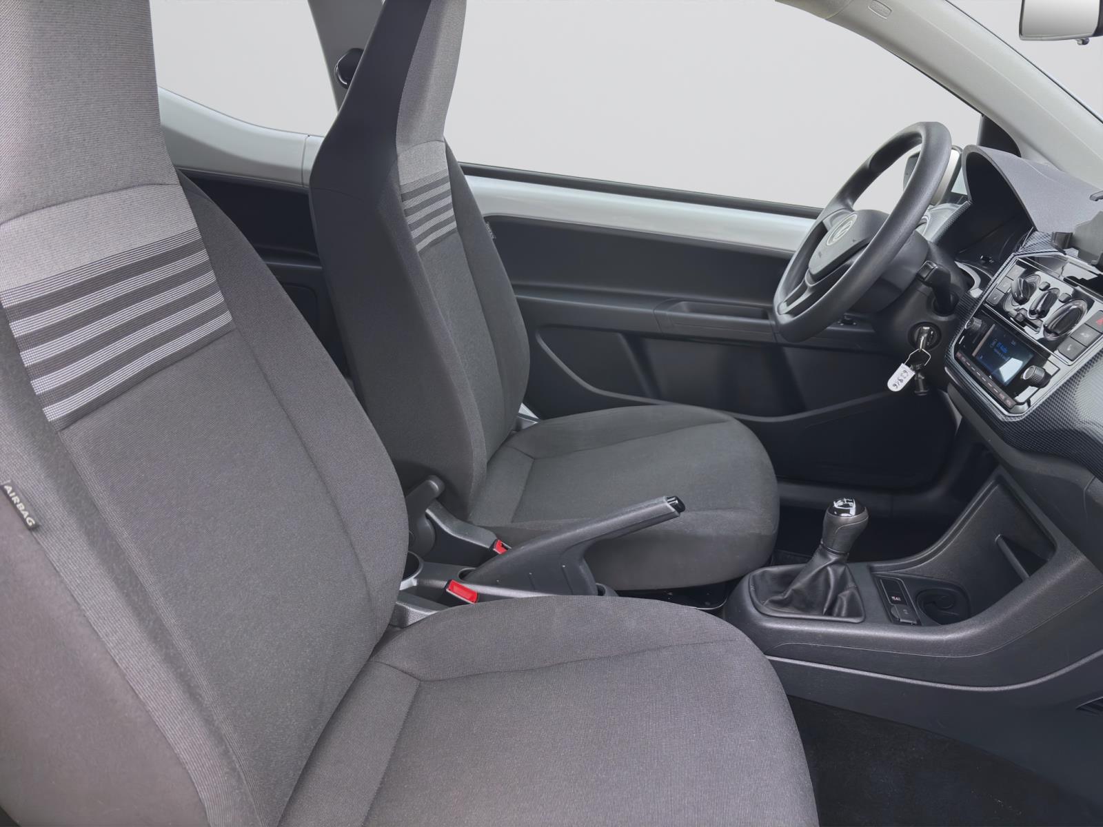 Bild 14: Volkswagen up! 1.0 MPI MOVE UP! KLIMA SITZHZG DAB+