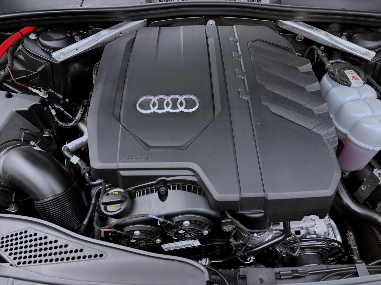 Bild 17: Audi A4 Avant 40 TFSI S LINE MATRIX NAVI B&O KAMERA