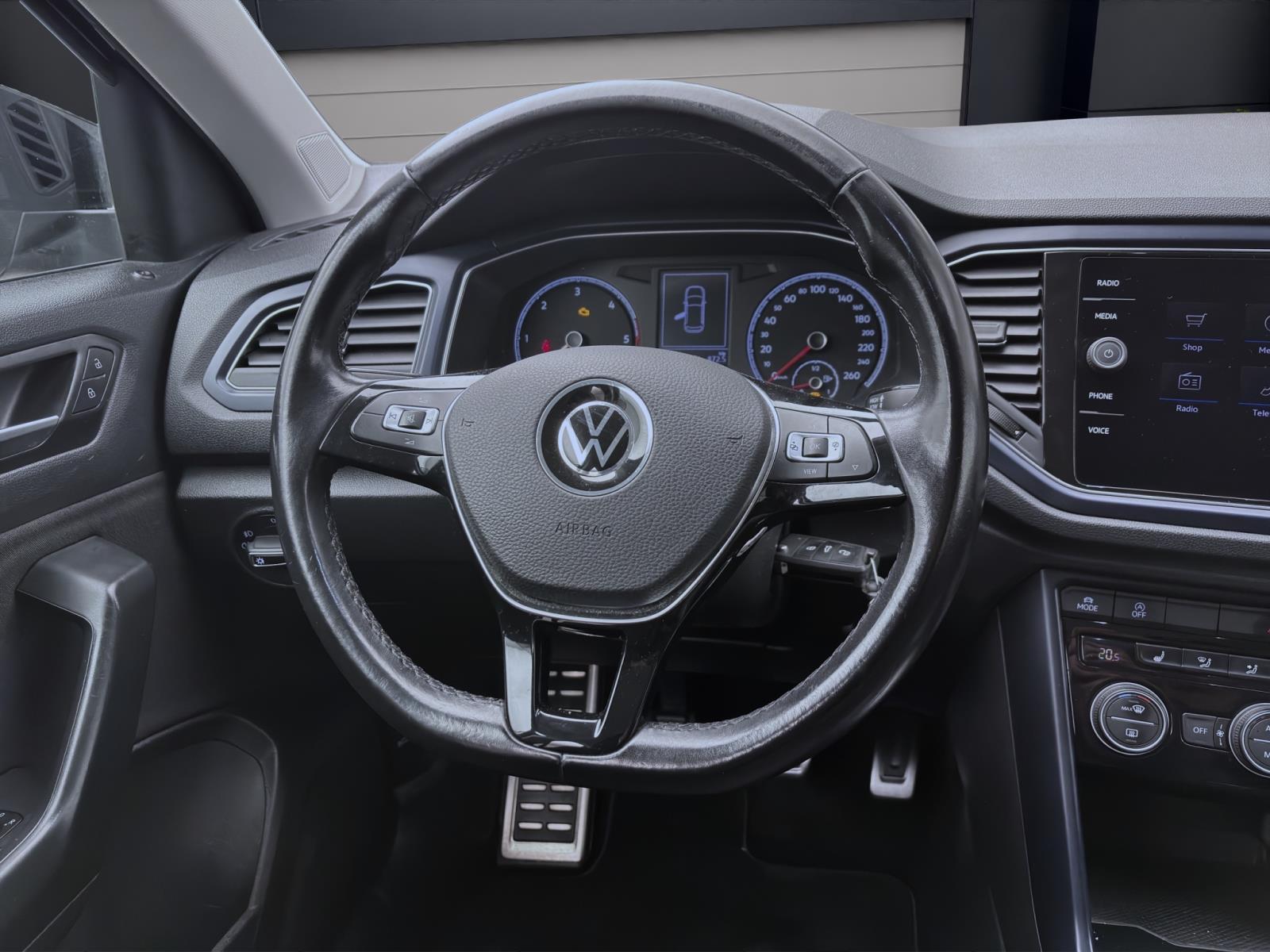 Bild 10: Volkswagen T-Roc 2.0 TDI UNITED NAVI SITZHZG PDC DAB+